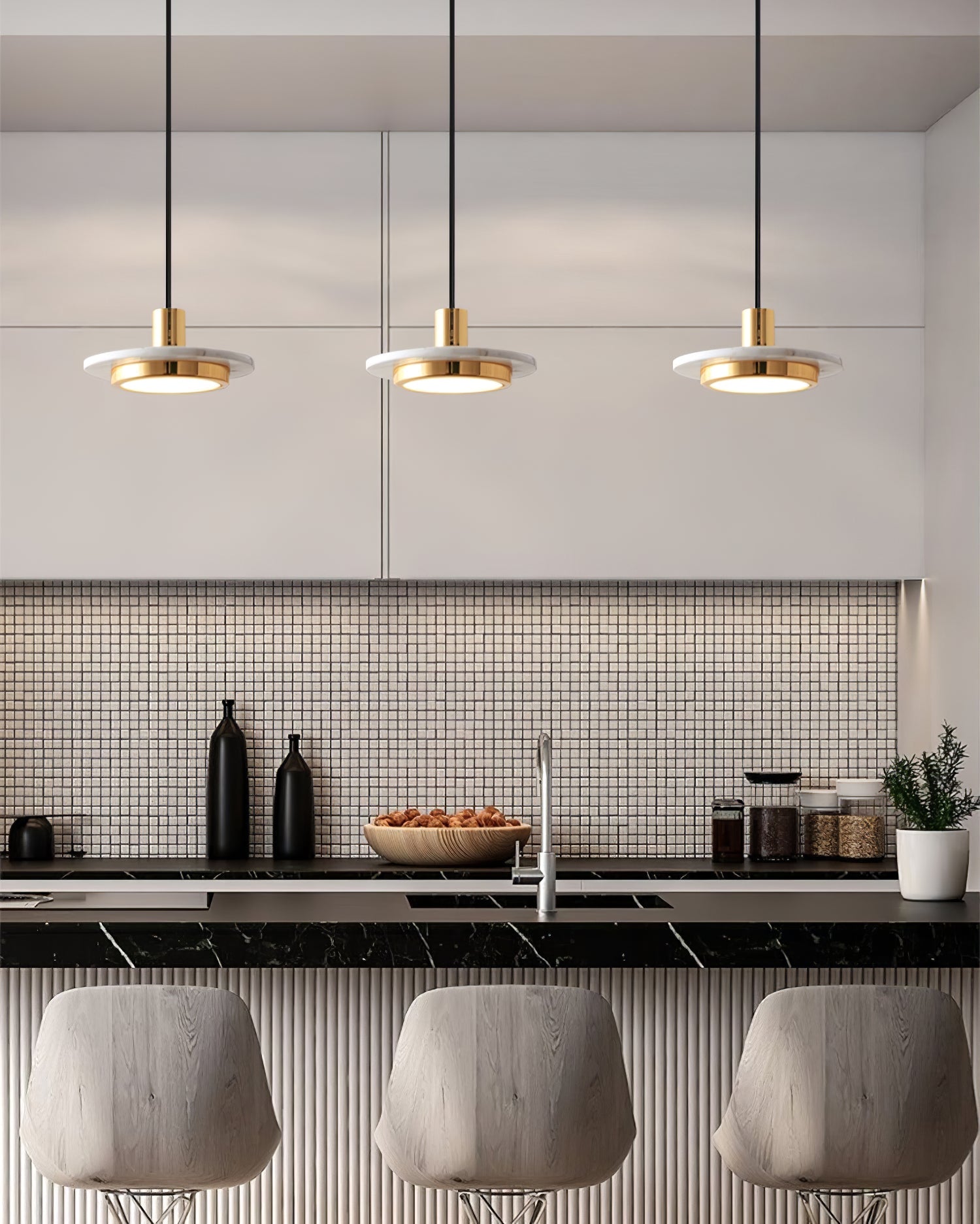 THISTLEDOWN GLASS PENDANT LIGHT