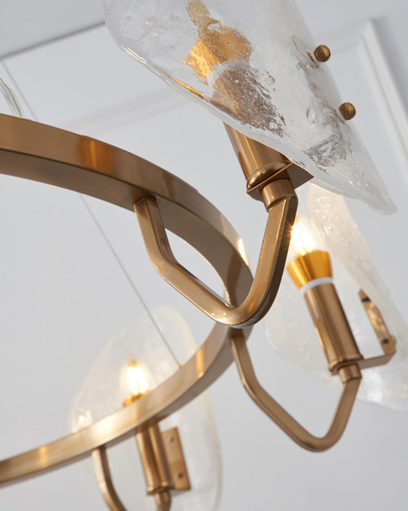 WINTHORPE CRYSTAL DROPLET CHANDELIER