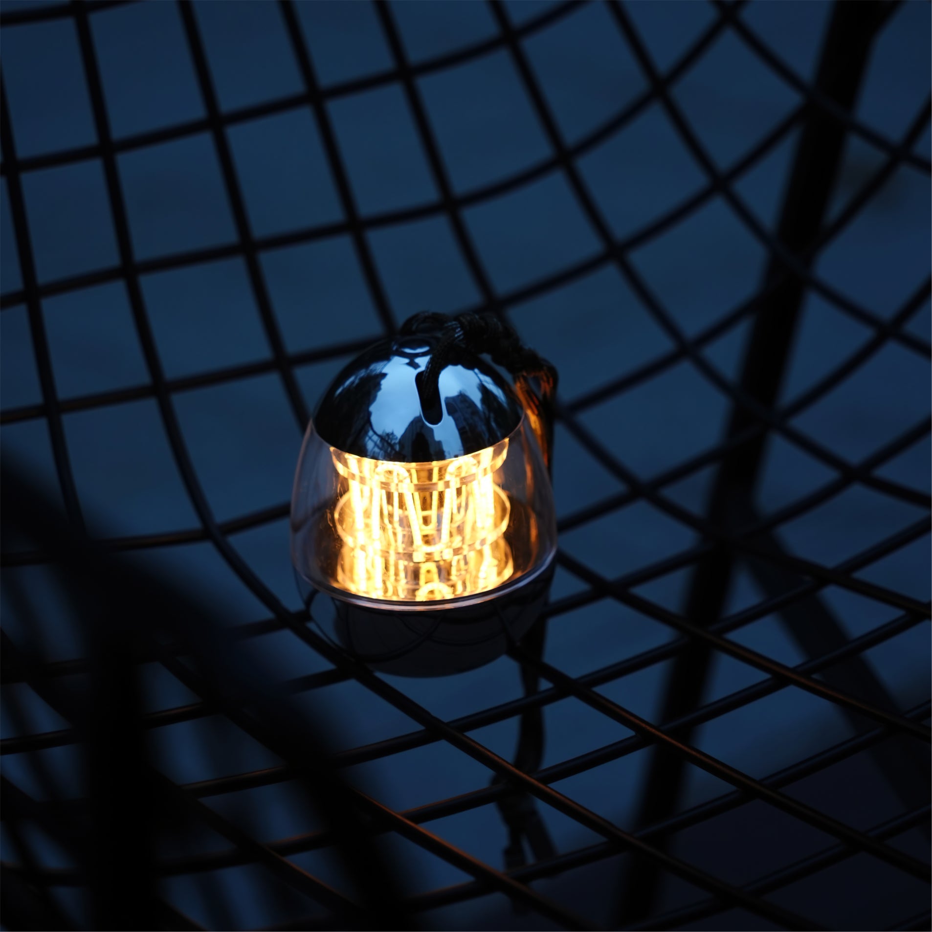 WINTHORPE PETITE GLOBE ILLUMINATOR