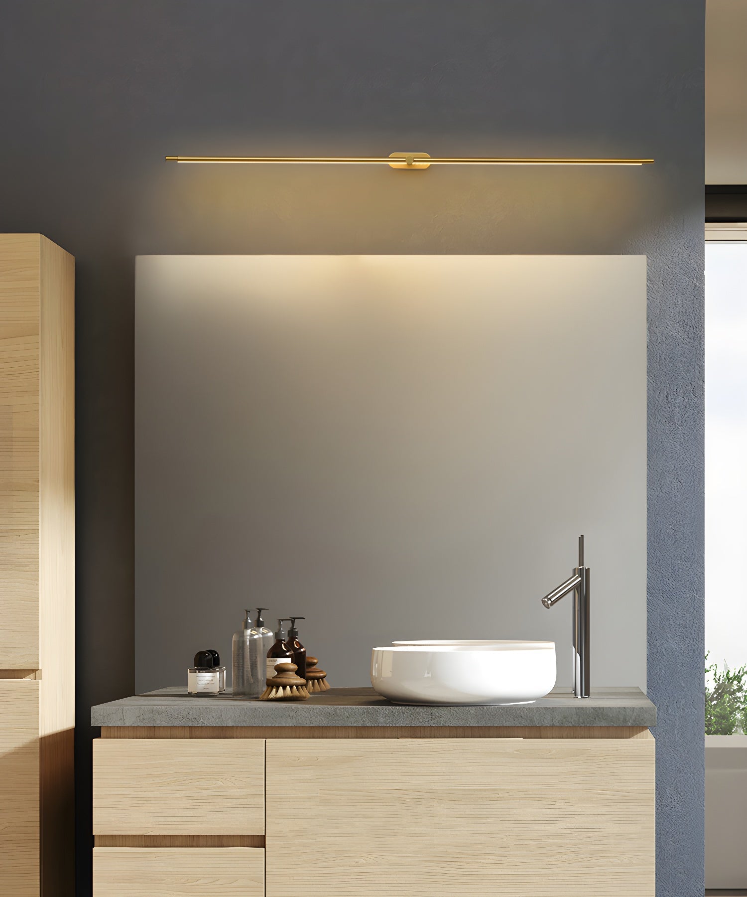 FENWICK SLIMLINE RECHARGEABLE WALL ILLUMINATOR