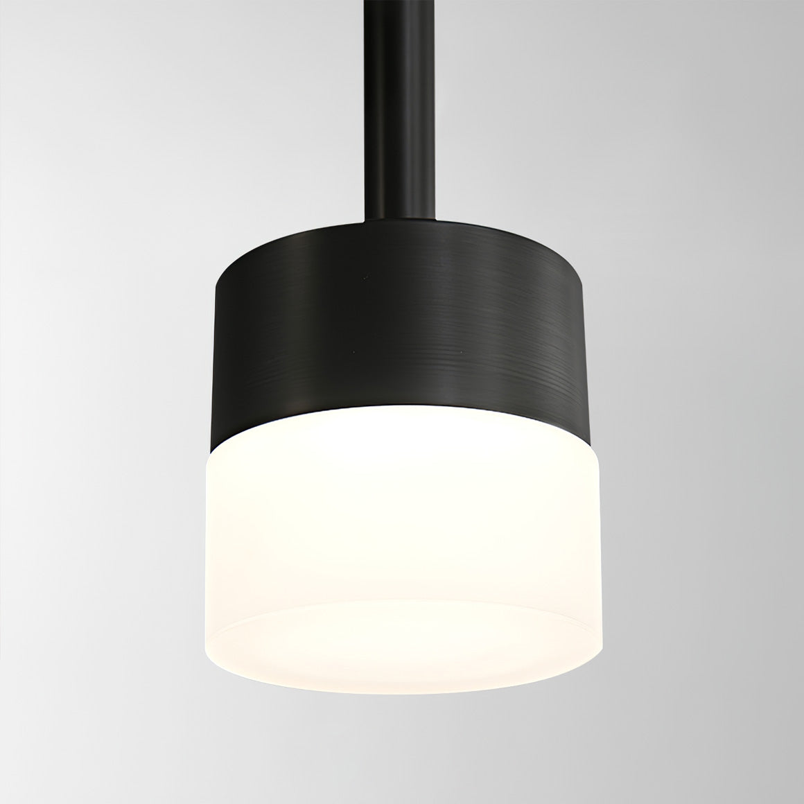 WINDSOR CRYSTAL DROPLET PENDANT LIGHT