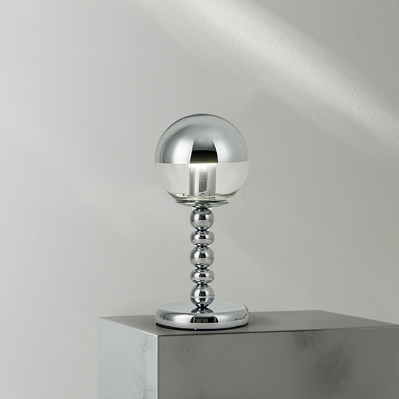 GLENDALE SPARKLE ORB LAMP