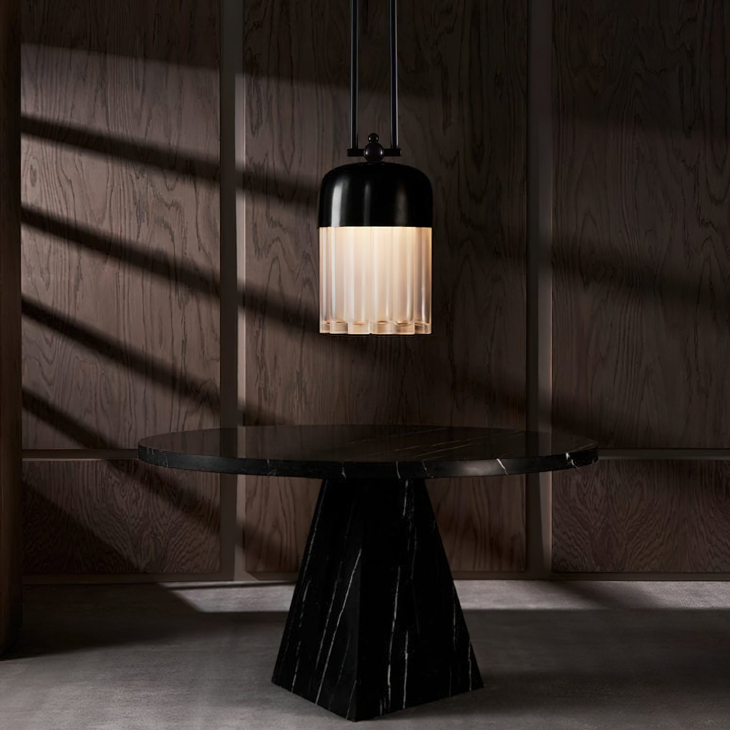 LAVENDULA VINTAGE GLASS HANGING LANTERN