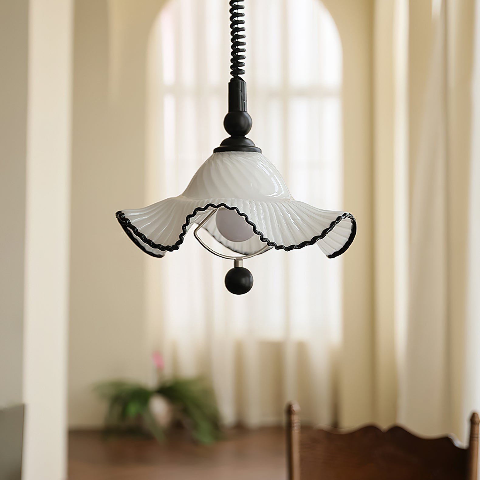 FENWICK HANGING ORB LIGHT