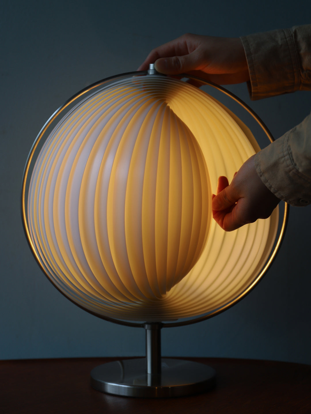 ASTRAL ORB TABLE LANTERN