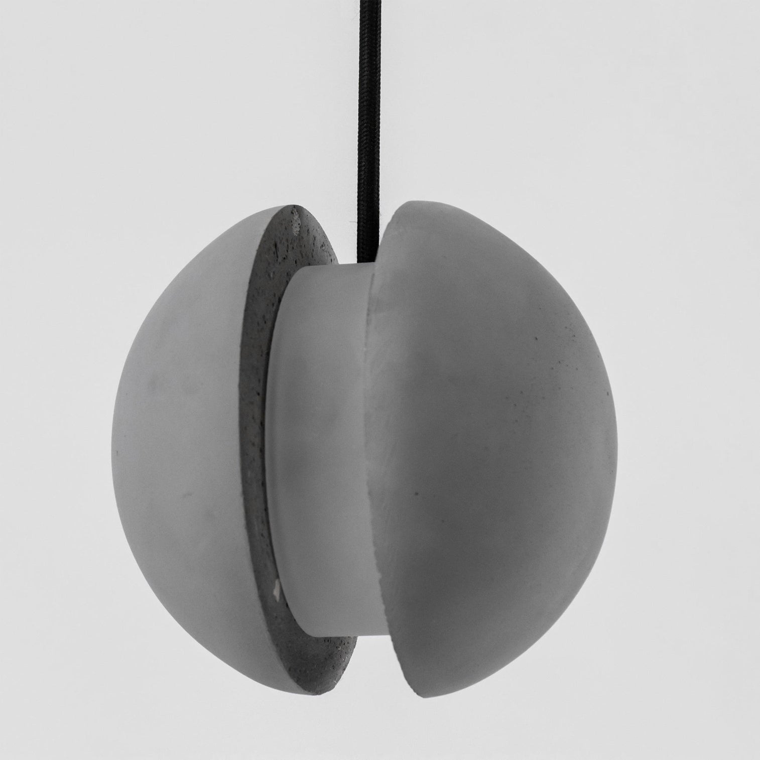 CELTIC HORIZON CONCRETE PENDANT LIGHT
