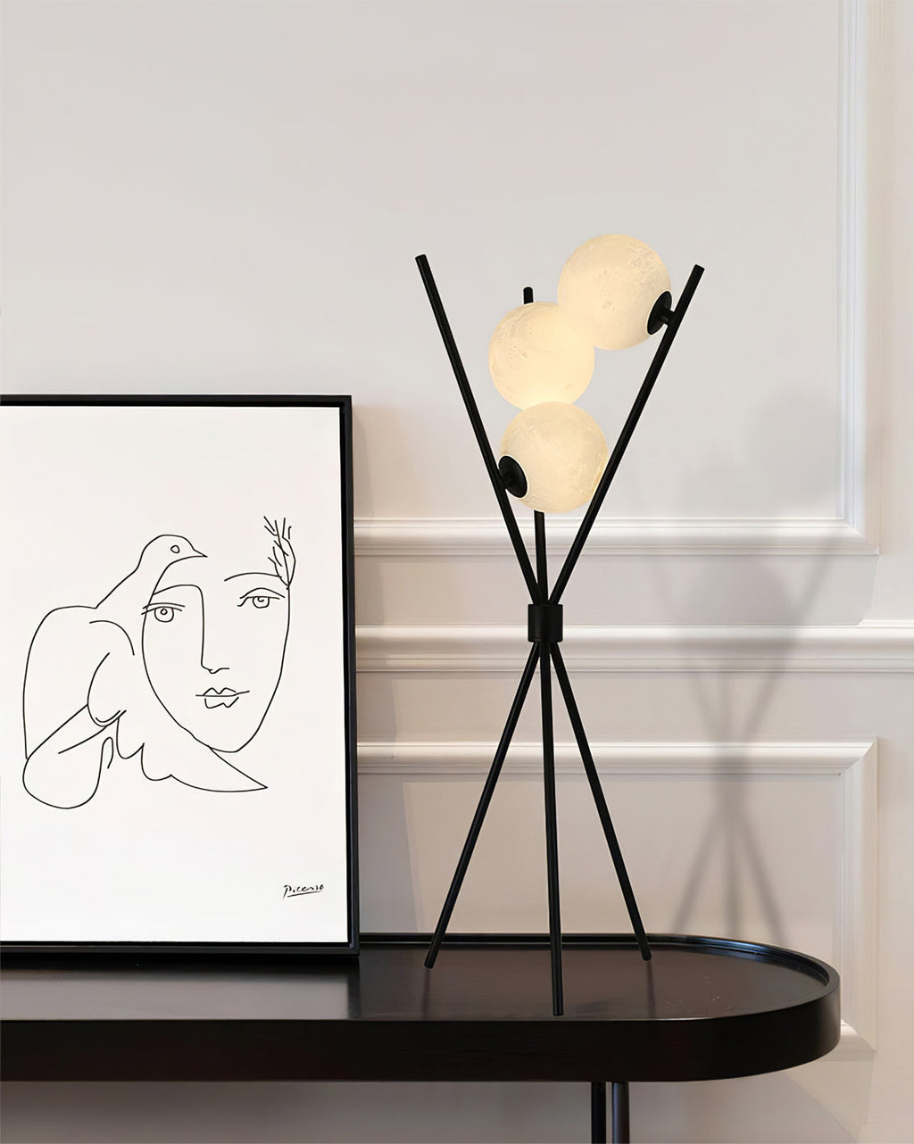 LUNAR GLOW ORB LAMP