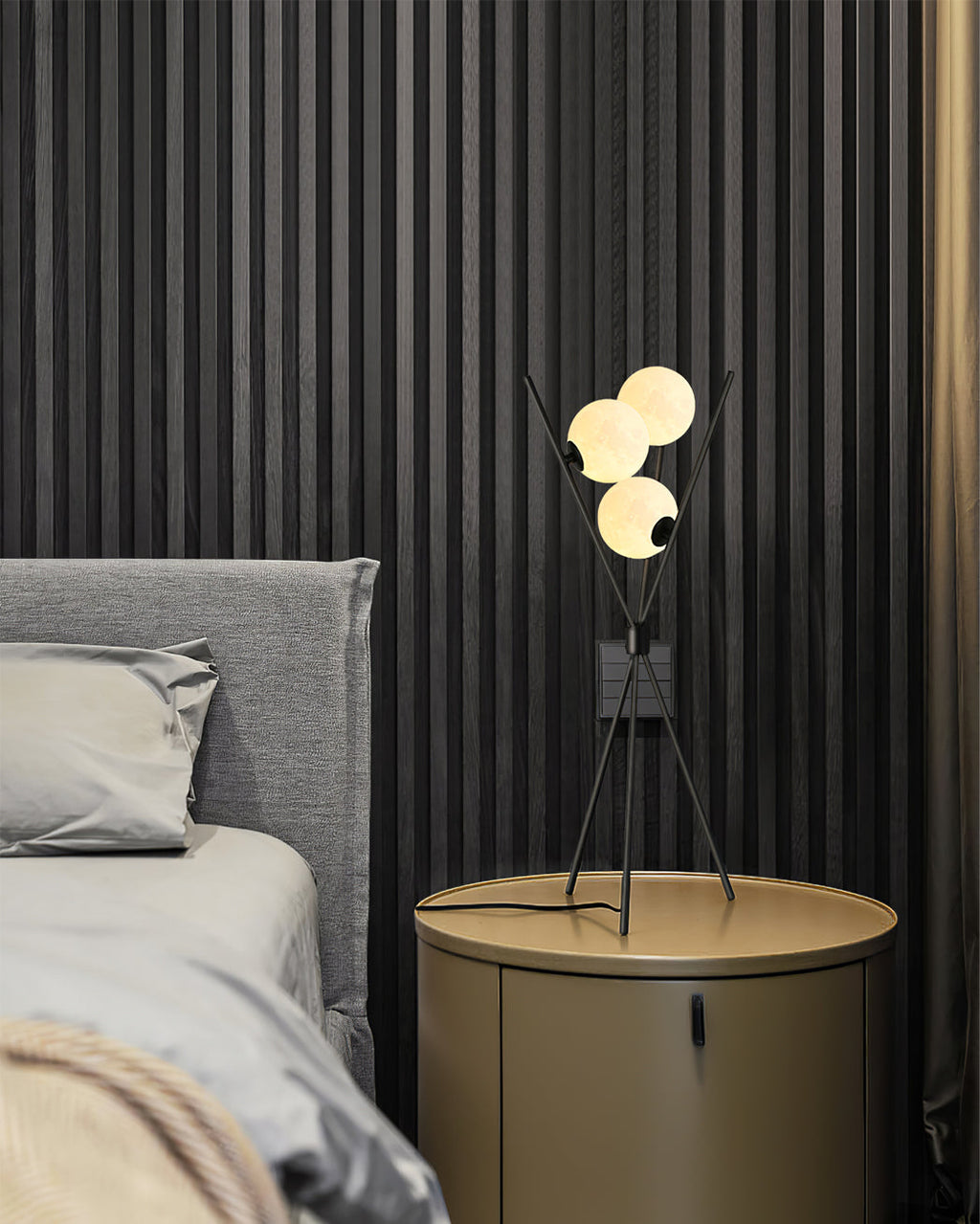 LUNAR GLOW ORB LAMP