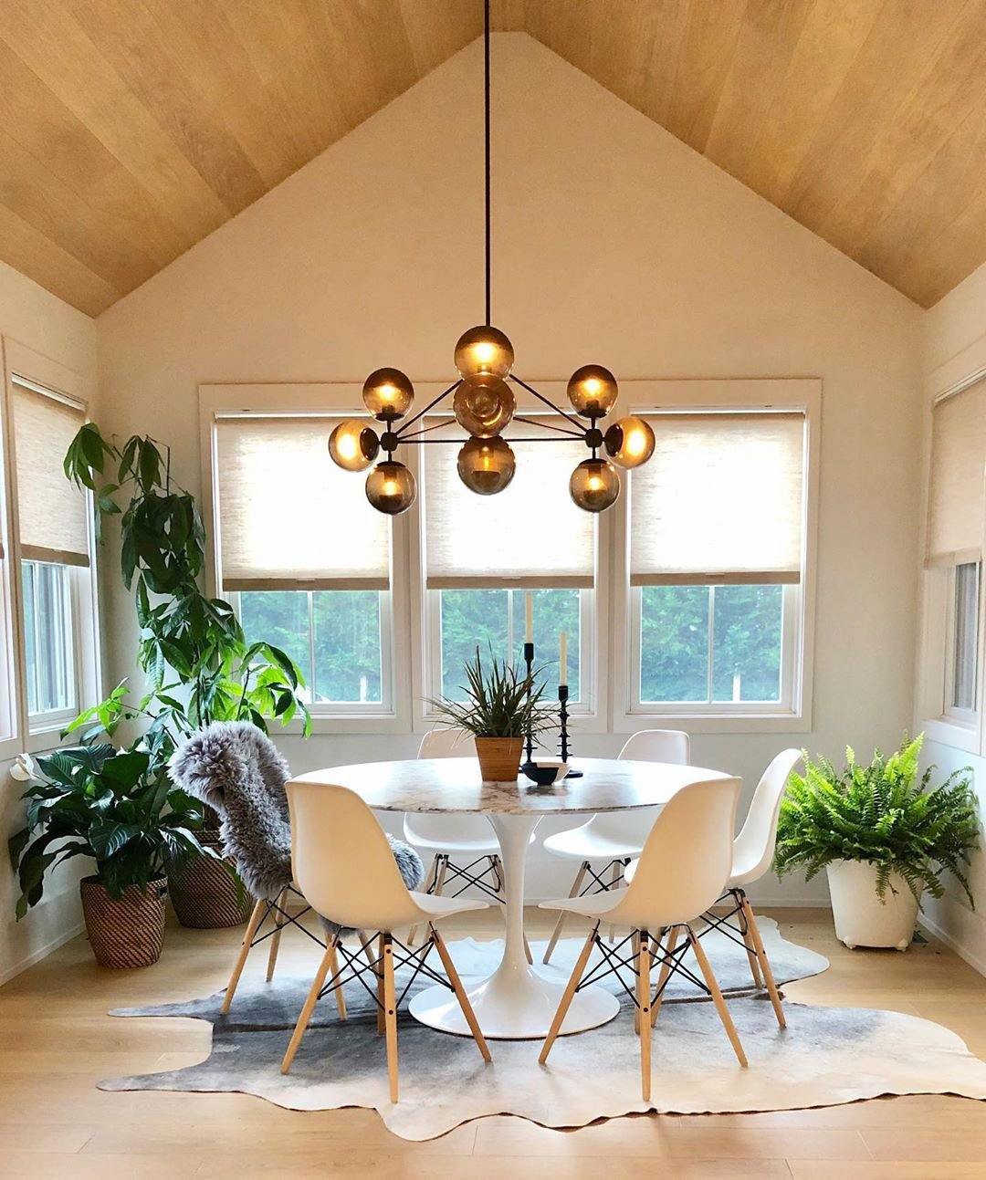 RAVENWOOD RUSTIC BICYCLE CHANDELIER