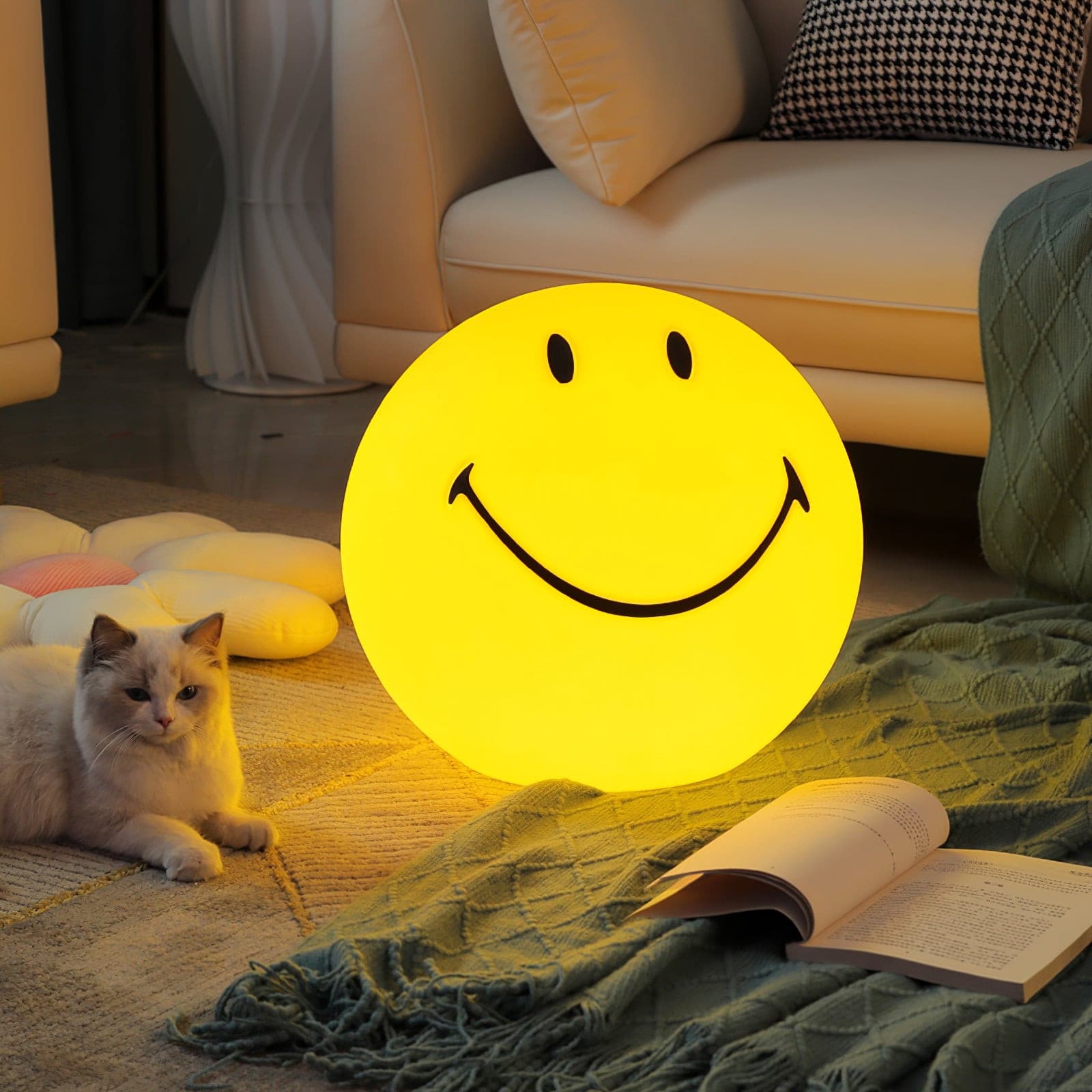 CHESTERFIELD GRINNING ILLUMINATION LAMP