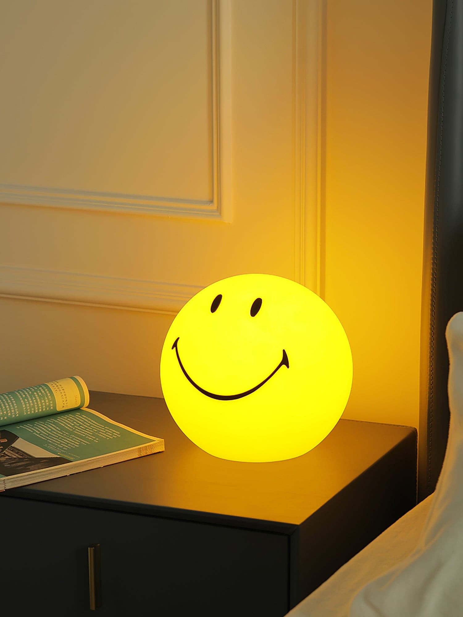 CHESTERFIELD GRINNING ILLUMINATION LAMP