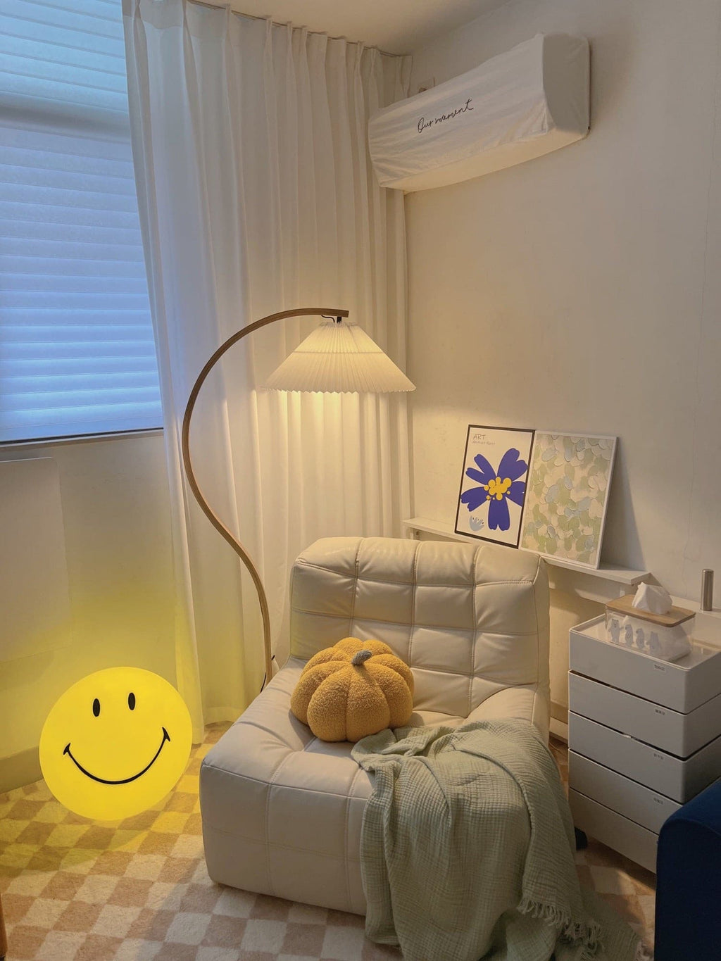 CHESTERFIELD GRINNING ILLUMINATION LAMP