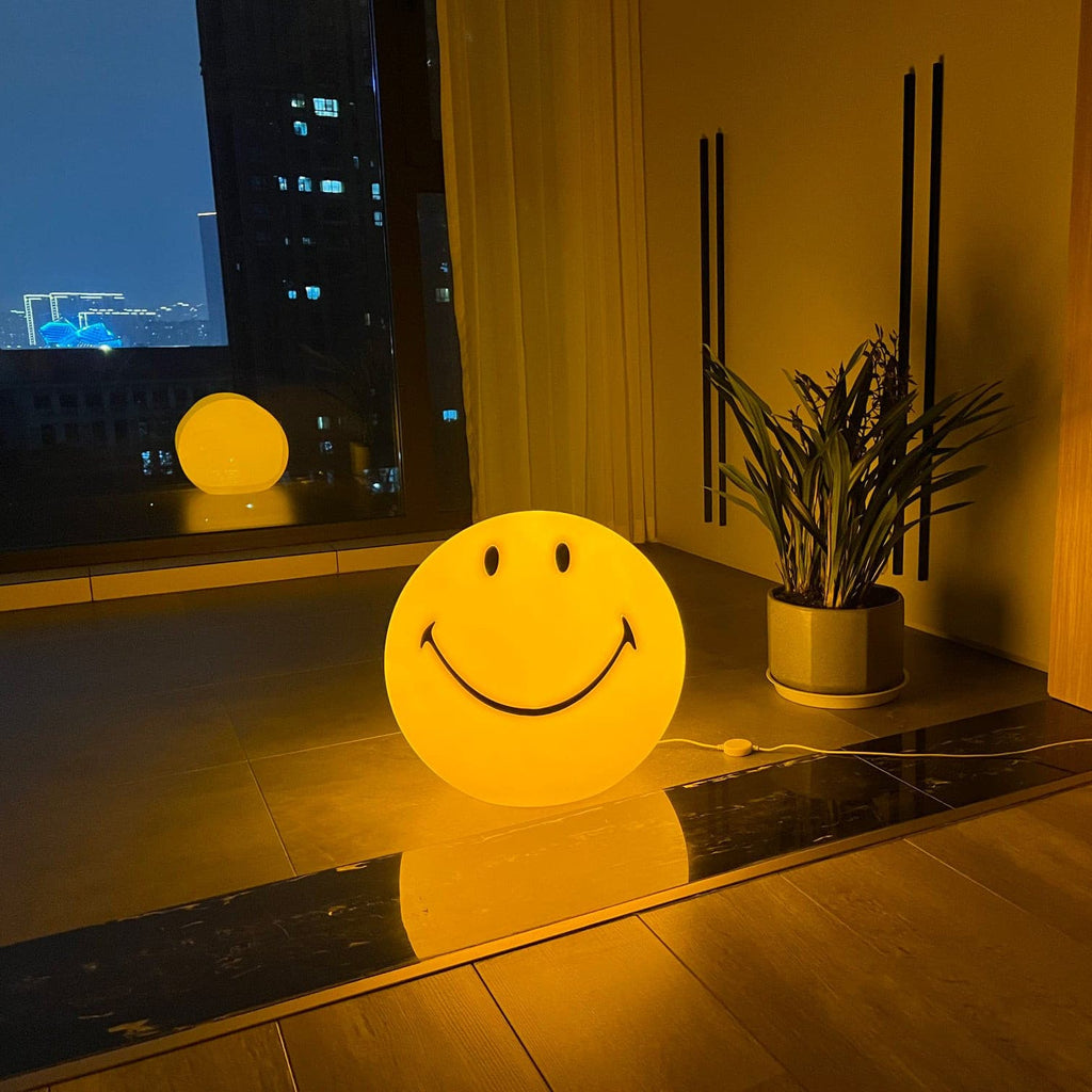 CHESTERFIELD GRINNING ILLUMINATION LAMP
