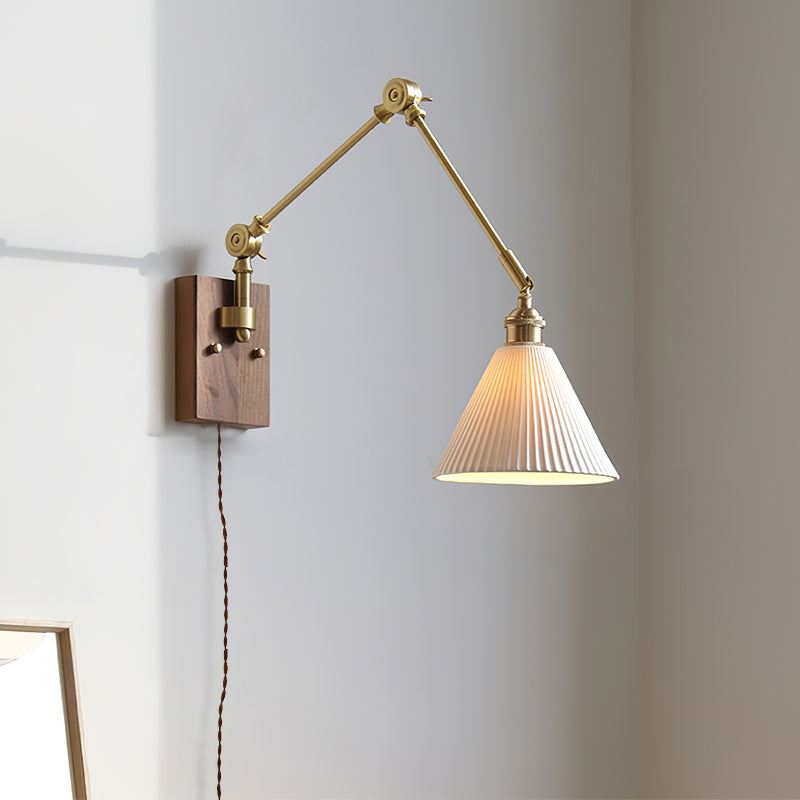 RAVENSCROFT ADJUSTABLE ARM WALL LIGHT