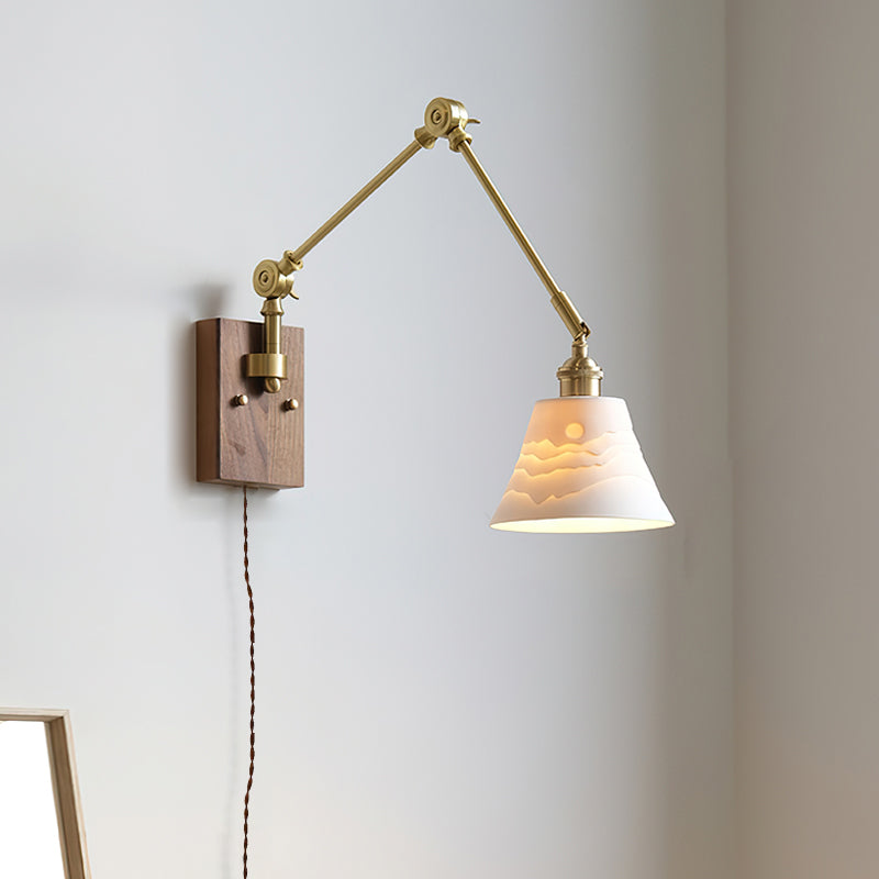 RAVENSCROFT ADJUSTABLE ARM WALL LIGHT