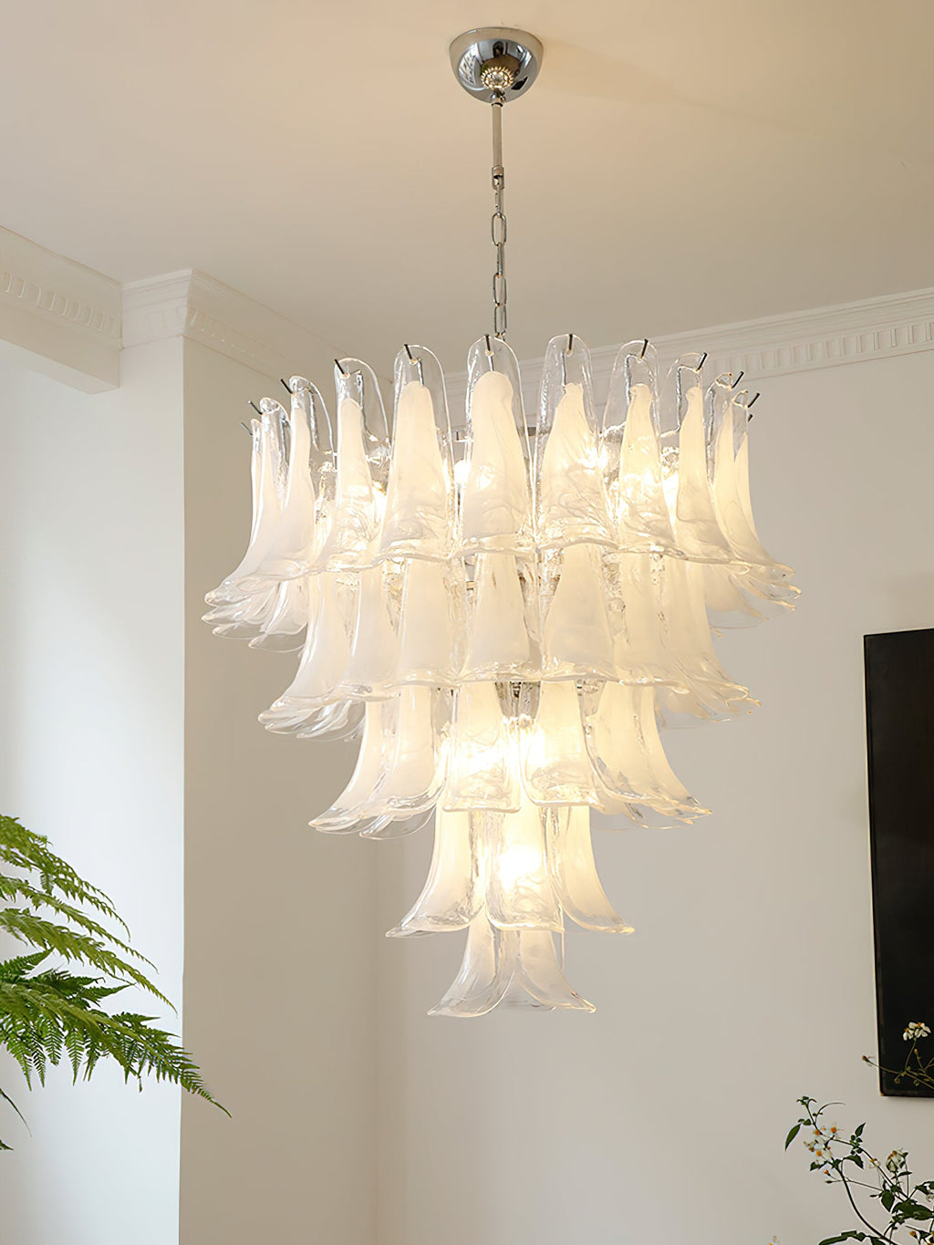 VIOLET HUE BLOSSOMING LIGHTING FIXTURE