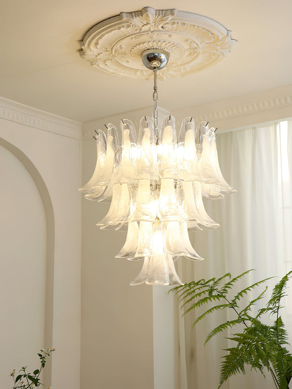VIOLET HUE BLOSSOMING LIGHTING FIXTURE