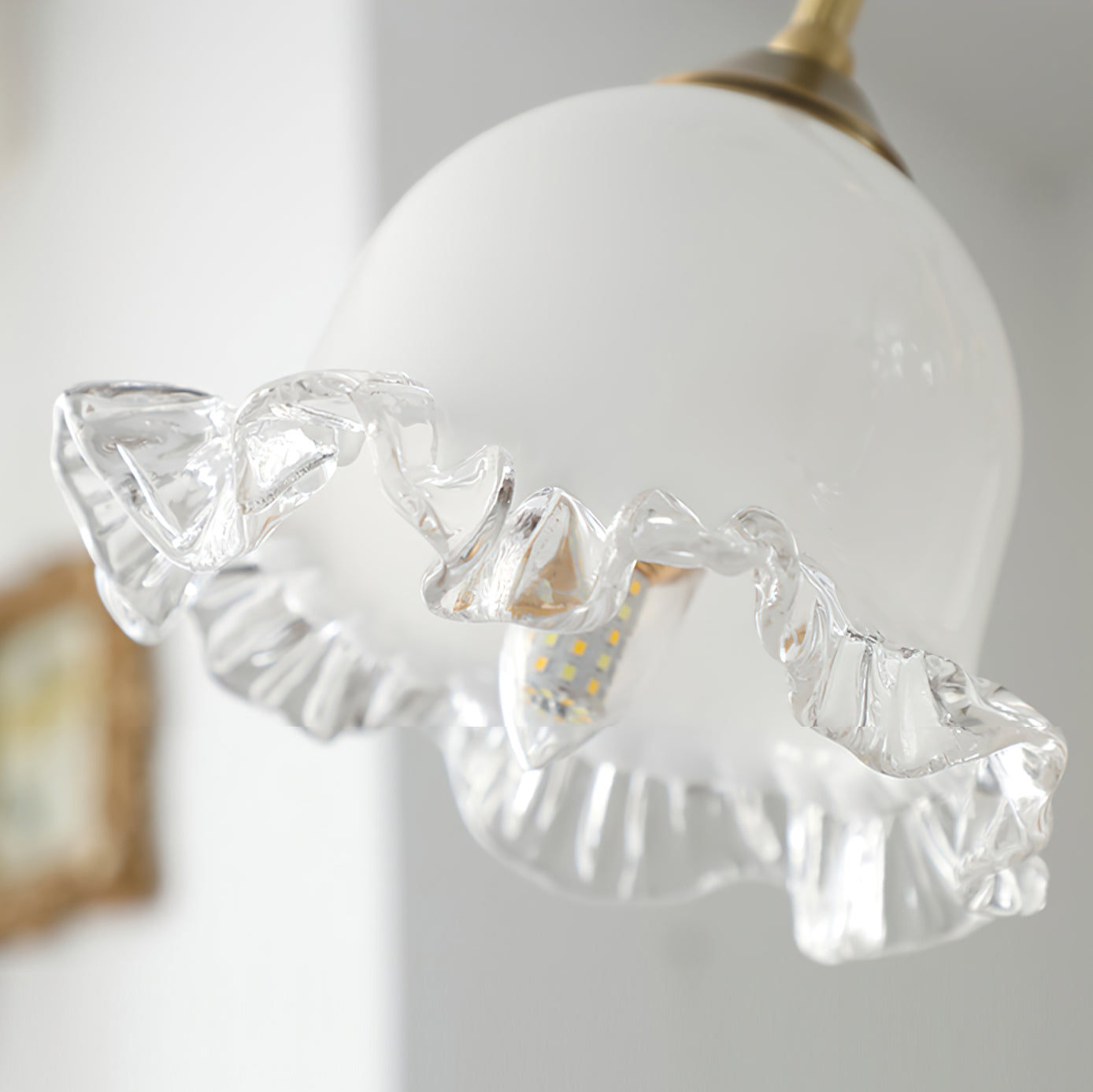 FLORENTINE PETAL LUMINAIRE