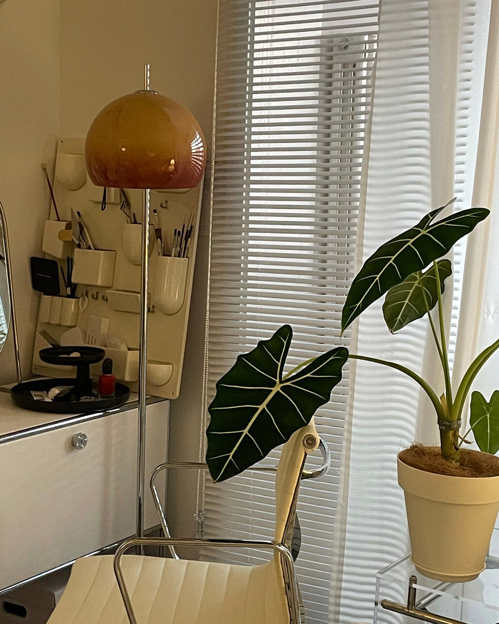 FENWICK FUNGAL RADIANCE LAMP