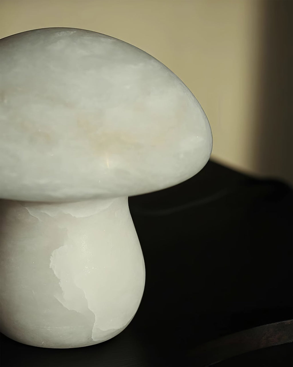WINTERBOURNE ENCHANTED FUNGAL ILLUMINATOR