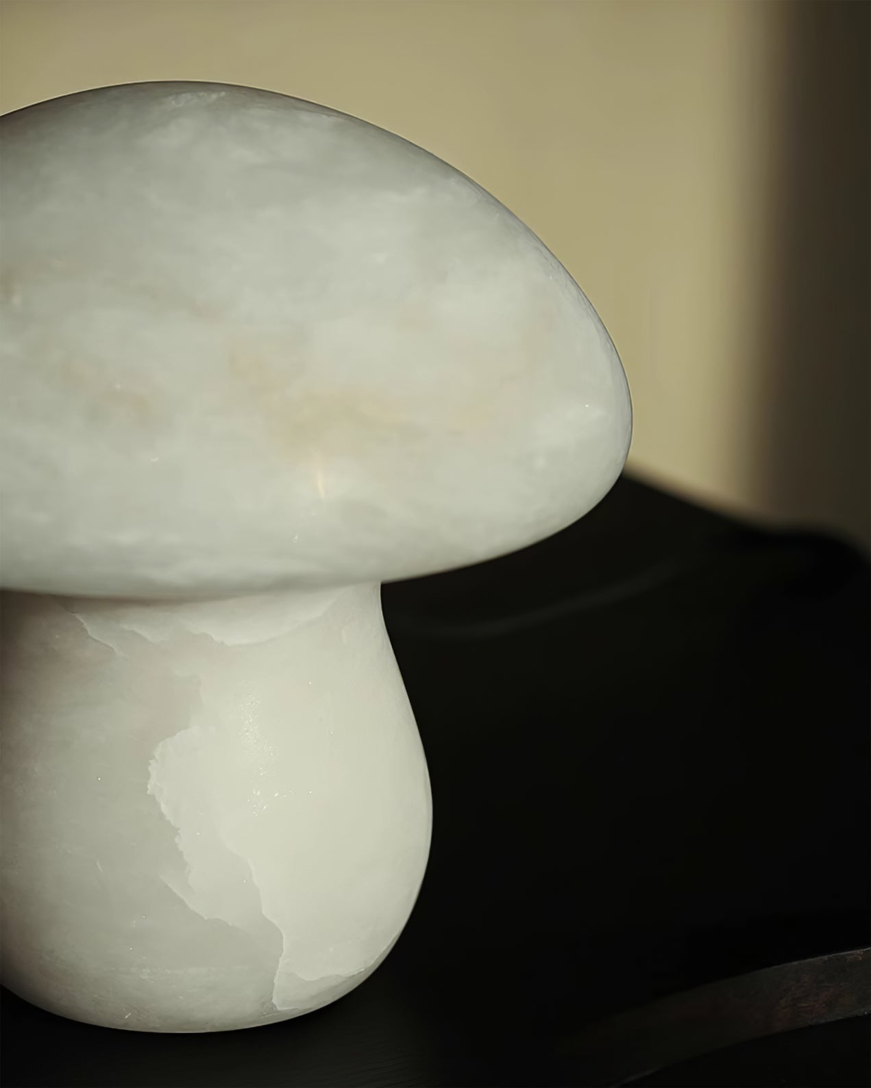 WINTERBOURNE ENCHANTED FUNGAL ILLUMINATOR