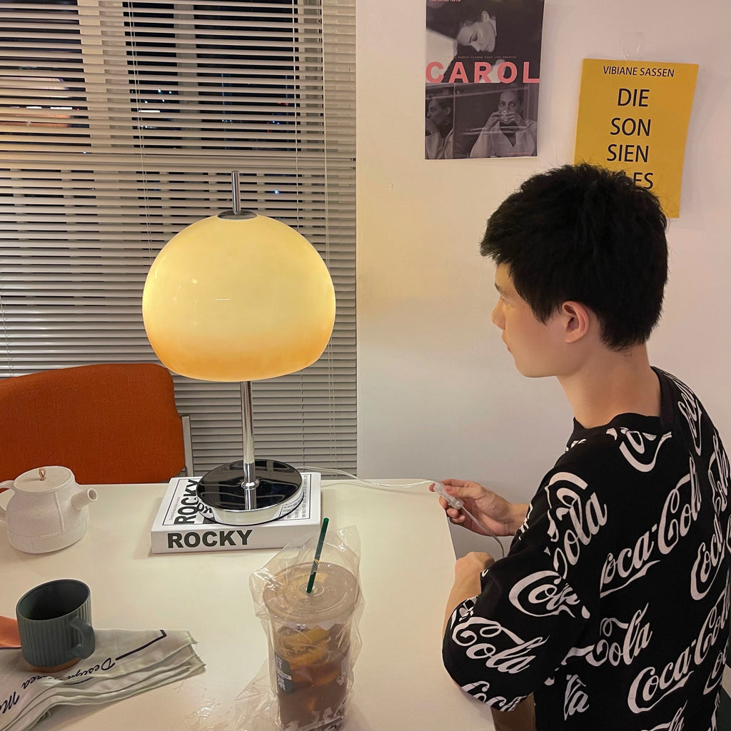 WINTHROP MUSHROOM-SHAPED AMBER LAMP