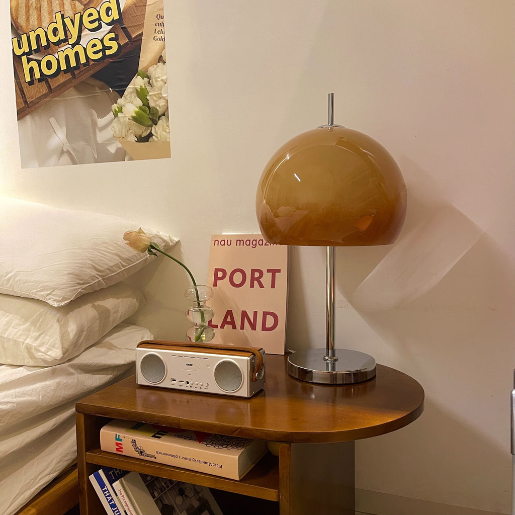 WINTHROP MUSHROOM-SHAPED AMBER LAMP