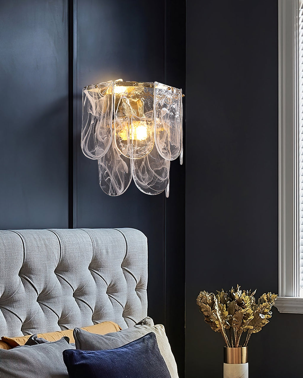BRAMBLETON ANTIQUE BRASS WALL SCONCE