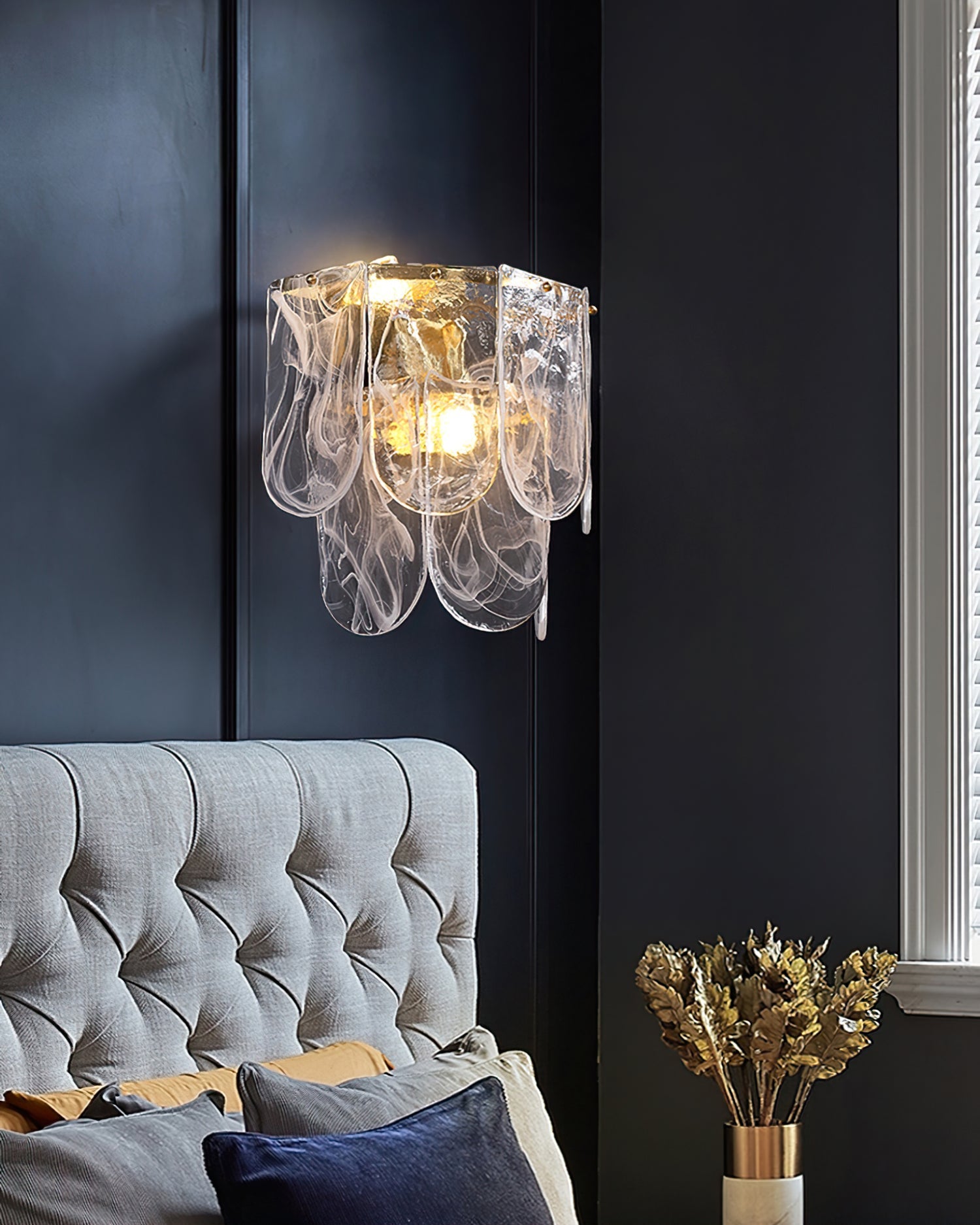 BRAMBLETON ANTIQUE BRASS WALL SCONCE
