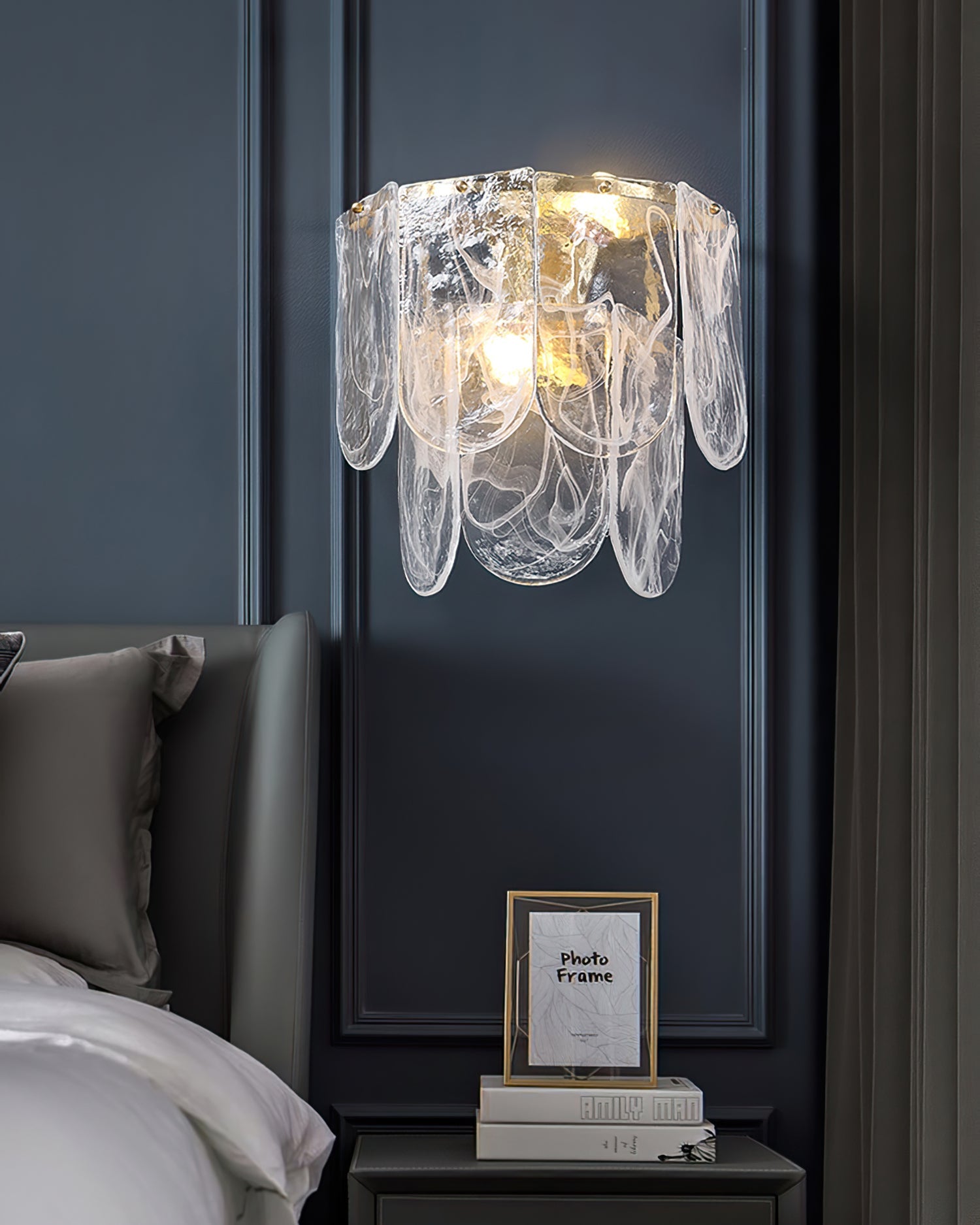 BRAMBLETON ANTIQUE BRASS WALL SCONCE