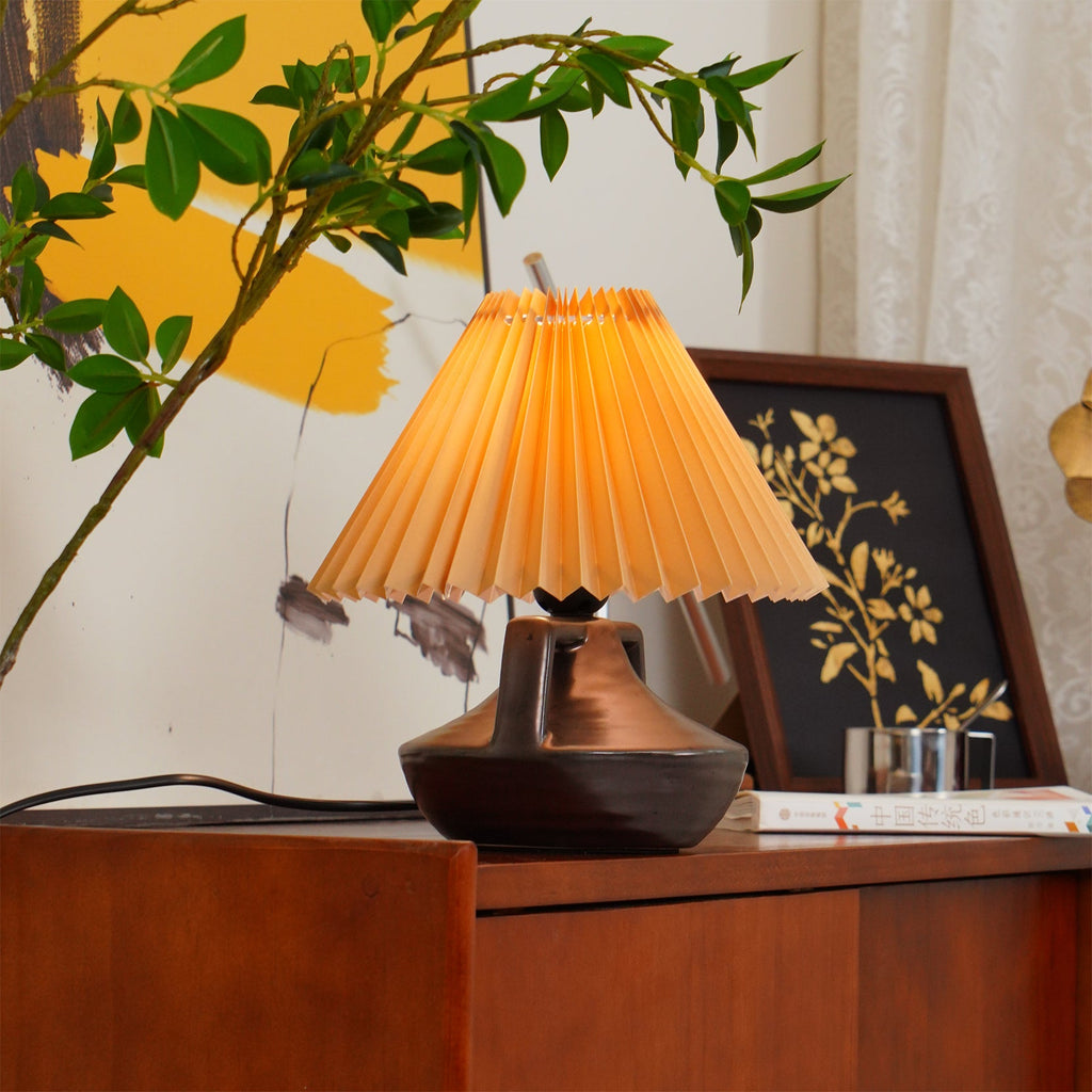 Winthrop Folds Table Illumination