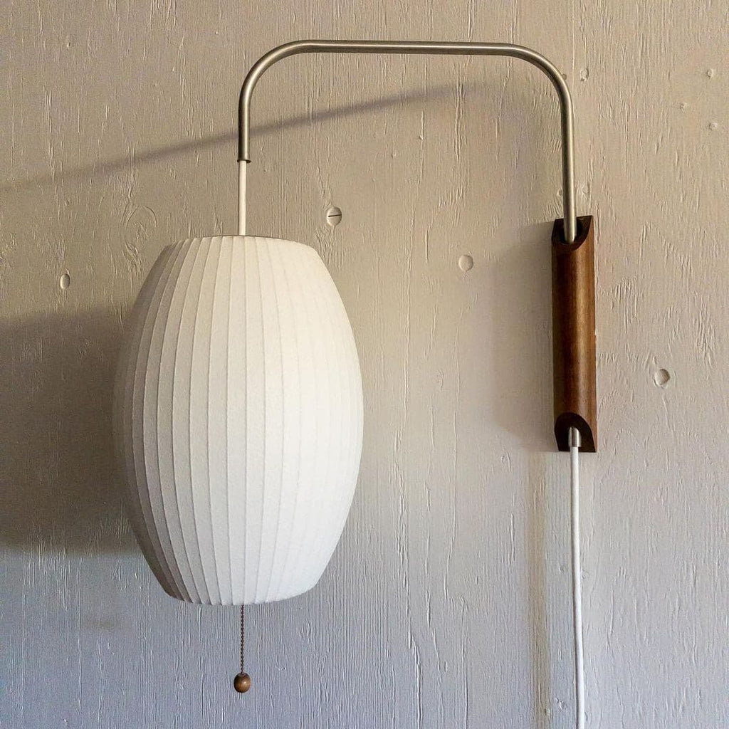 THISTLEWOOD GLOWING WALL SCONCE