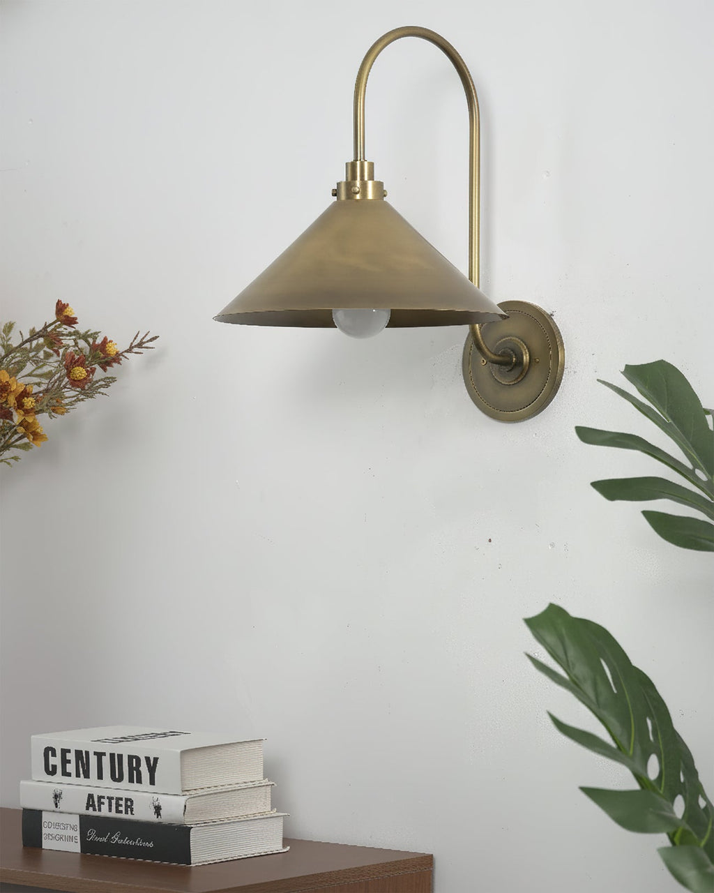 FARROW LUMINAIRE WALL SCONCE