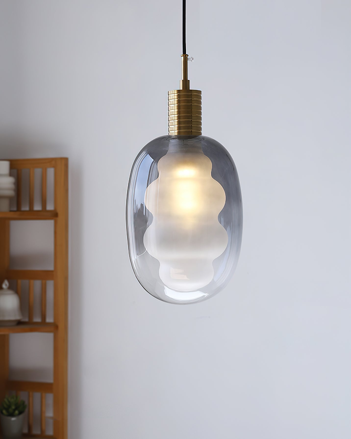 RAVENSDALE HANGING LANTERN