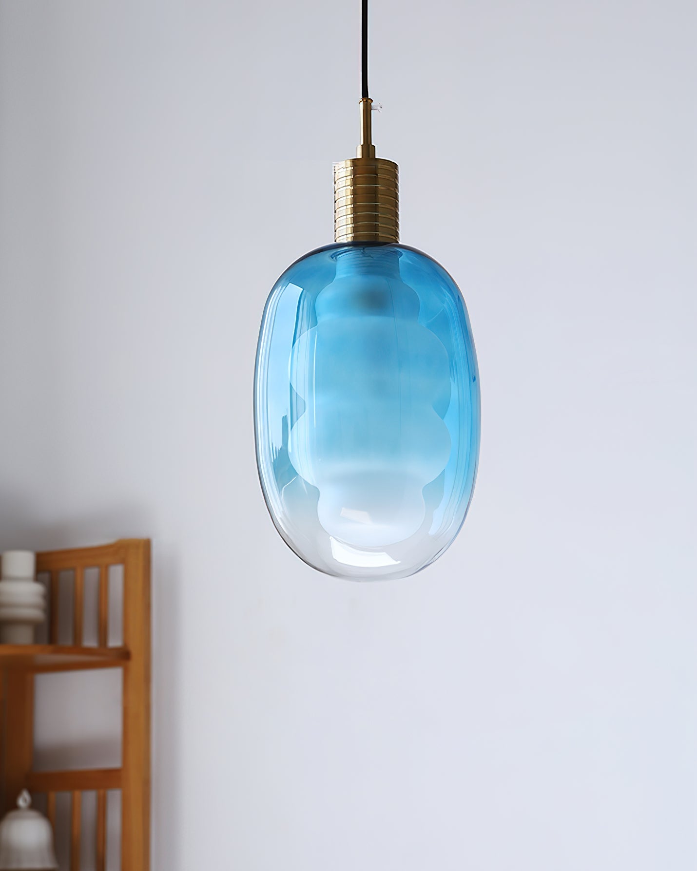 RAVENSDALE HANGING LANTERN
