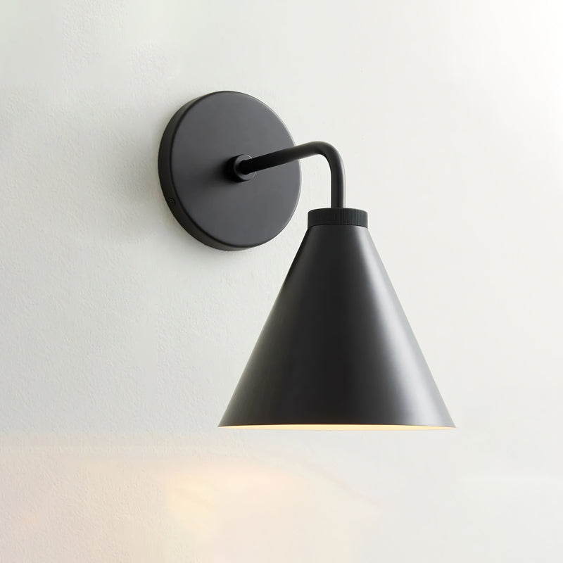 Ravenswood Vintage Lantern Wall Sconce