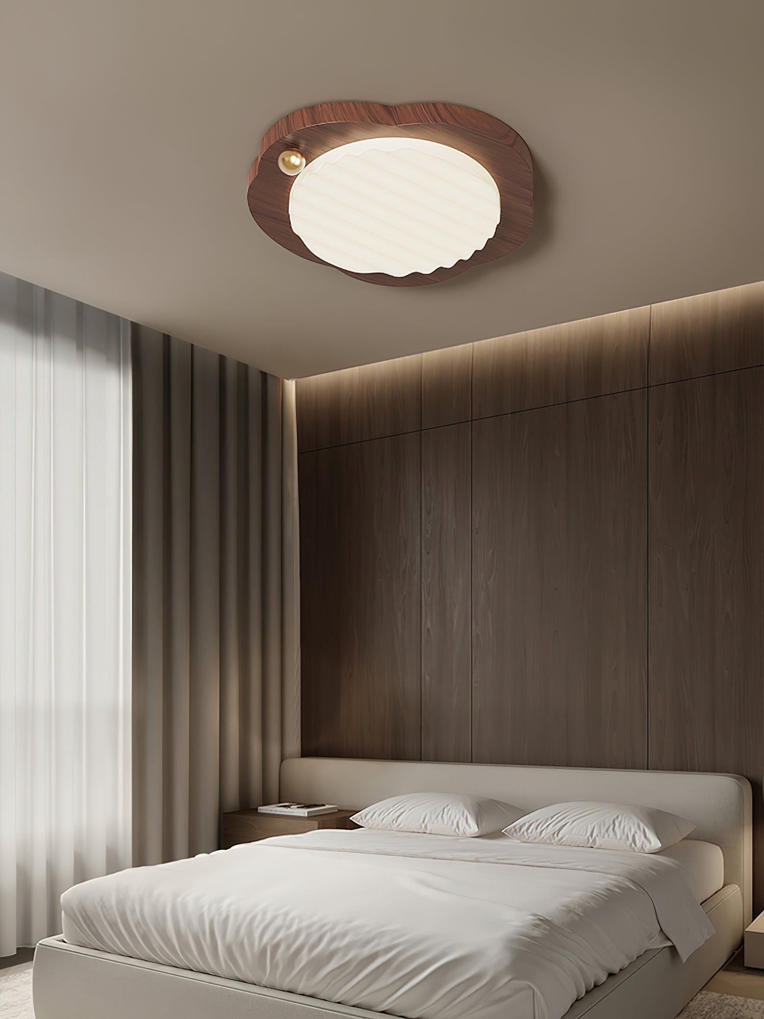 RAVENSCROFT HANGING GLOBE LANTERN