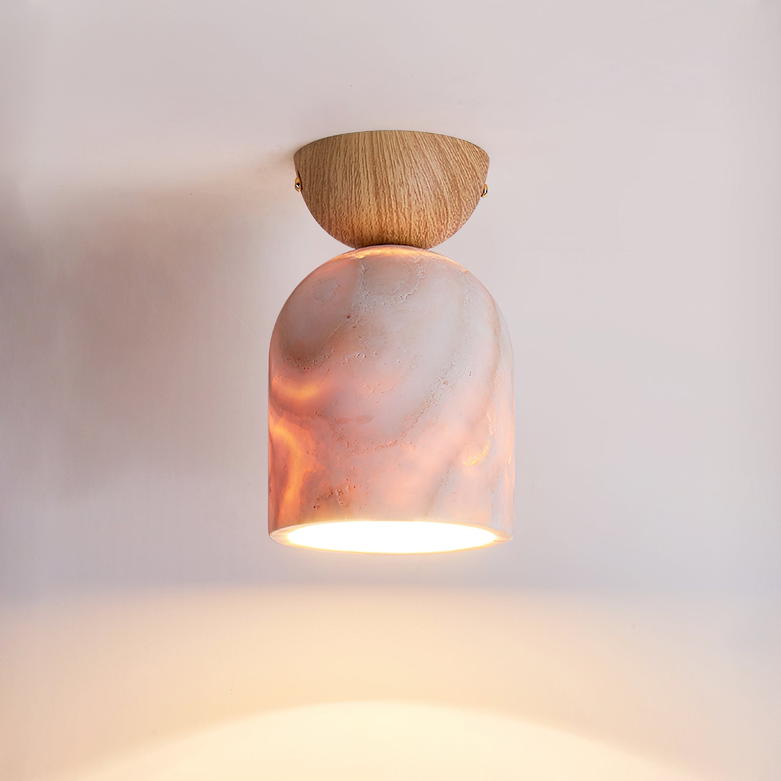 VANDERBILT TRAVERTINE LUMINAIRE