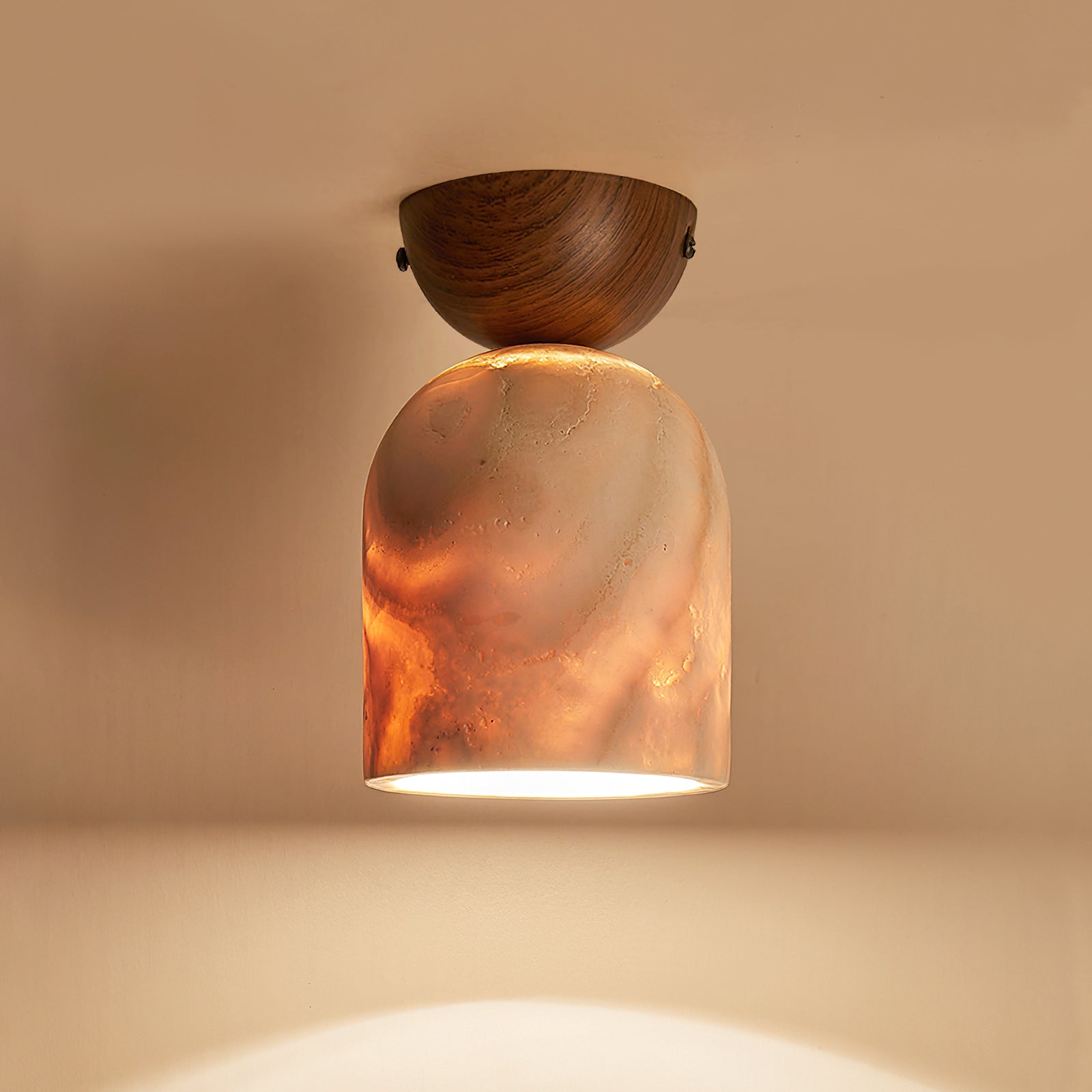 VANDERBILT TRAVERTINE LUMINAIRE