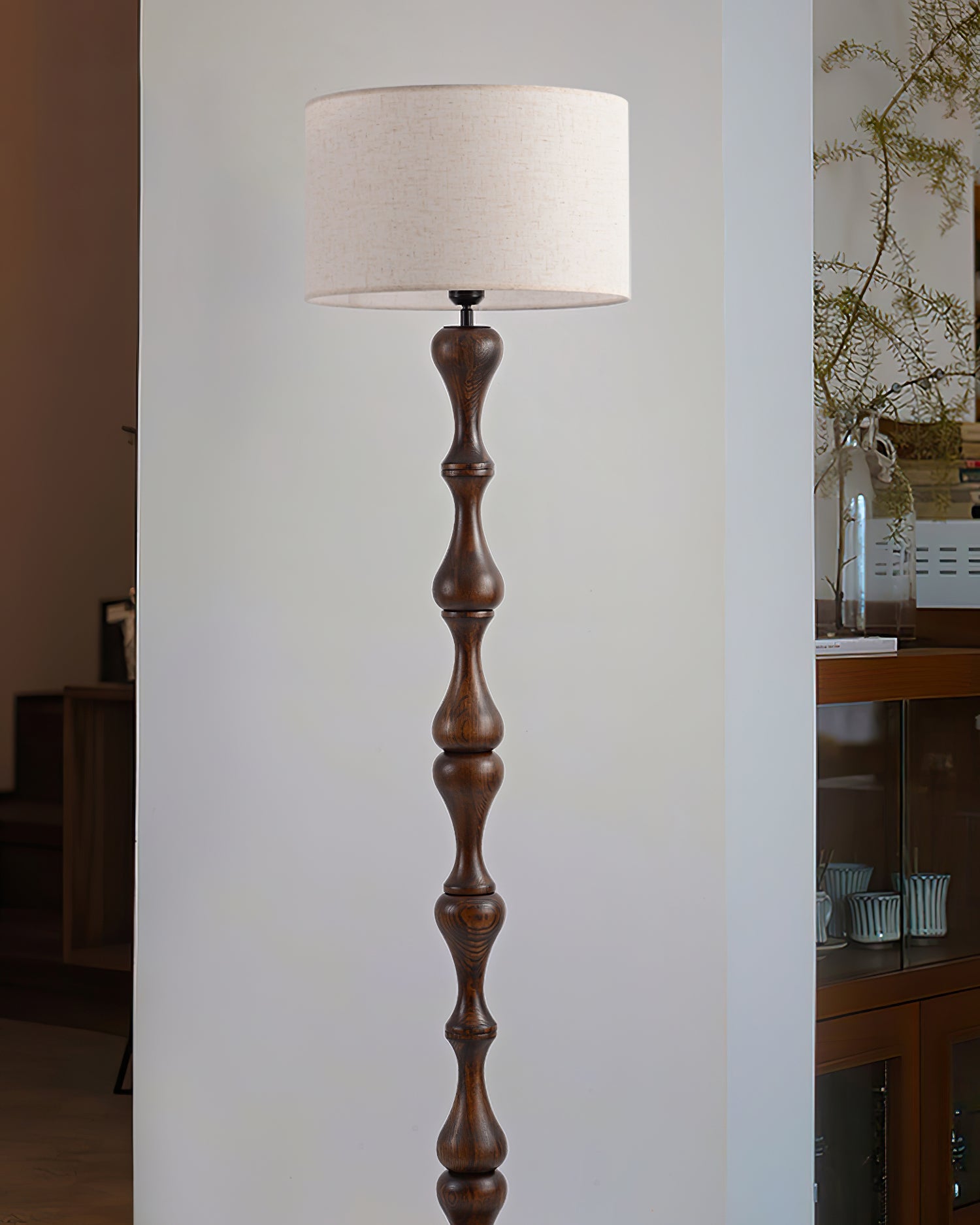 RAVENSCROFT TALL STANDING ILLUMINATOR