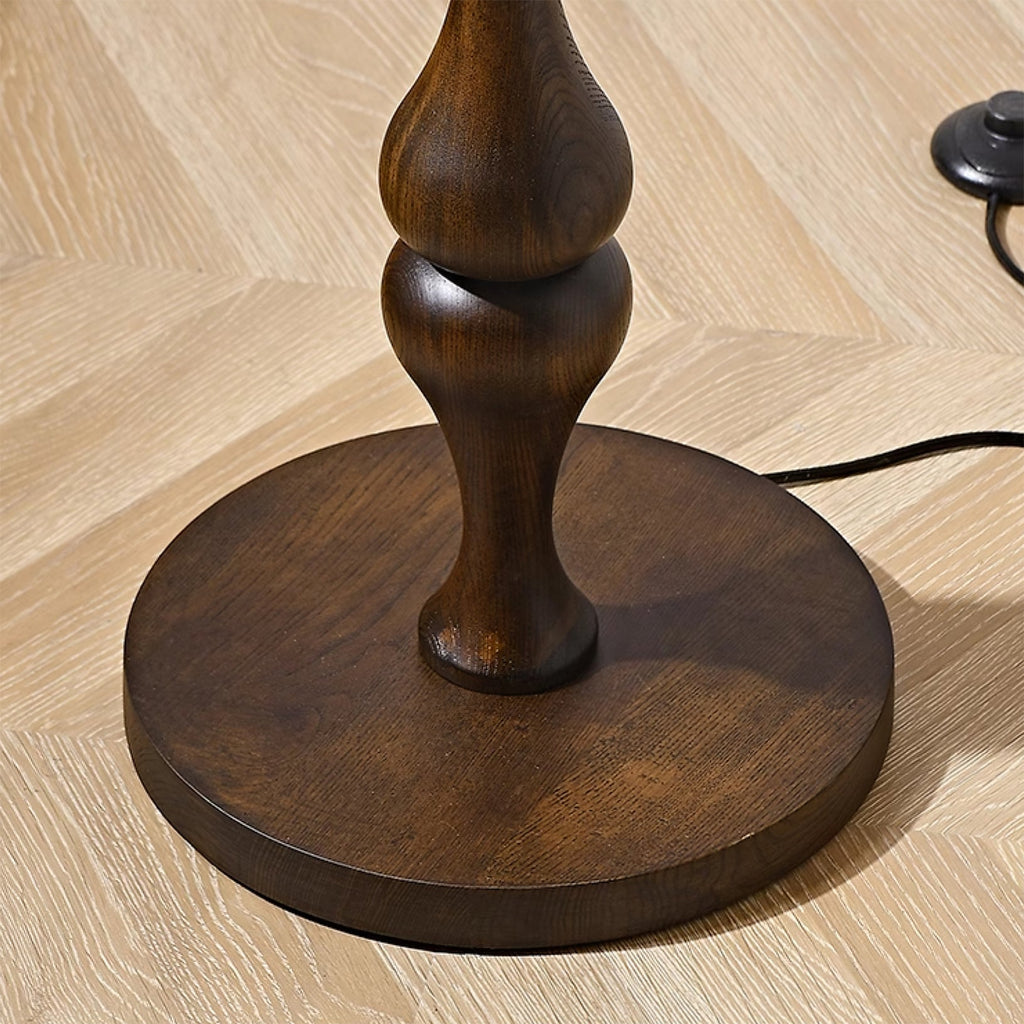 RAVENSCROFT TALL STANDING ILLUMINATOR