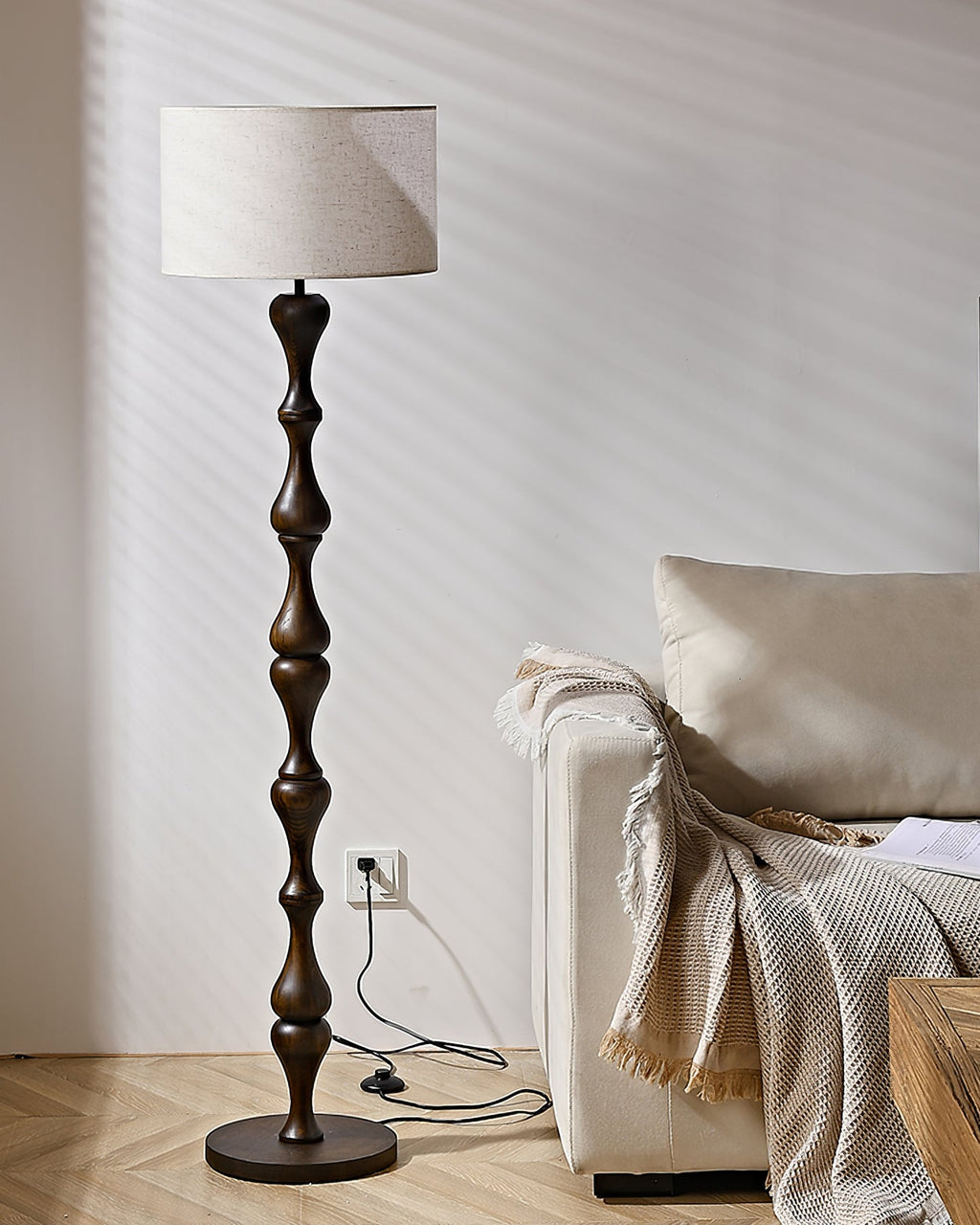 RAVENSCROFT TALL STANDING ILLUMINATOR