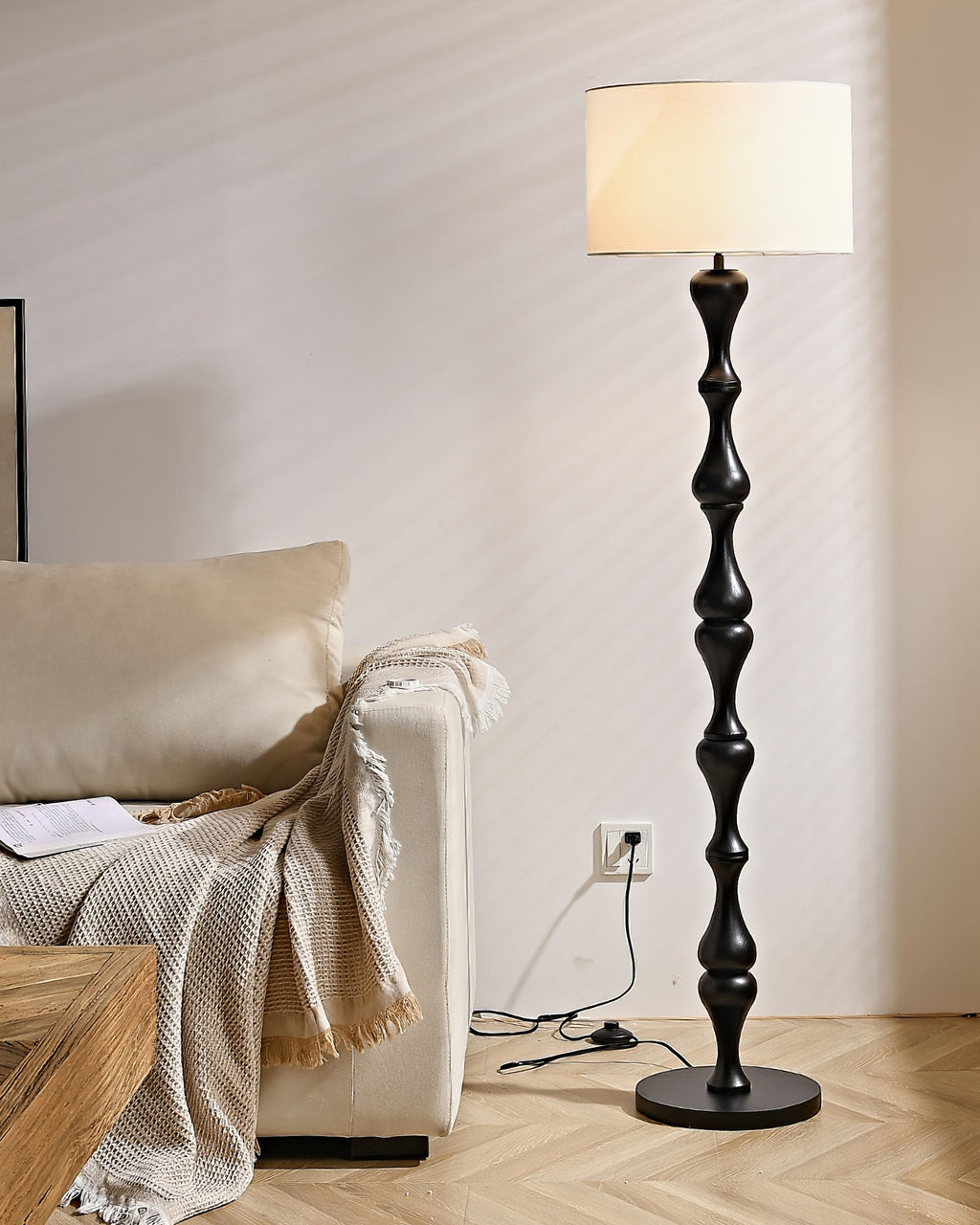 RAVENSCROFT TALL STANDING ILLUMINATOR