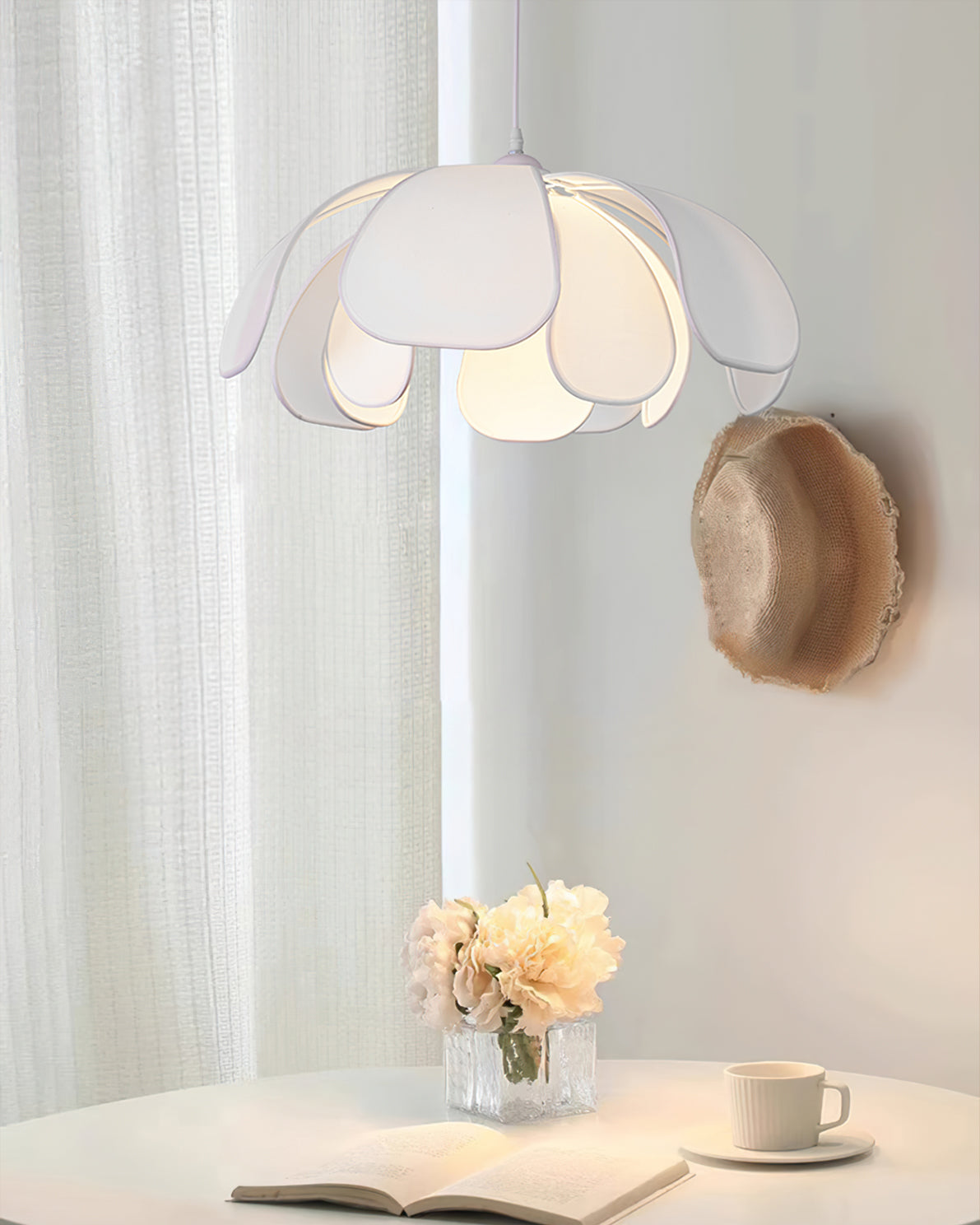ALDERSON HANGING GLOBE LUMINAIRE