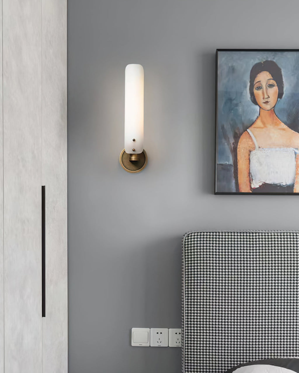 Chesterfield Vintage Lantern Wall Sconce