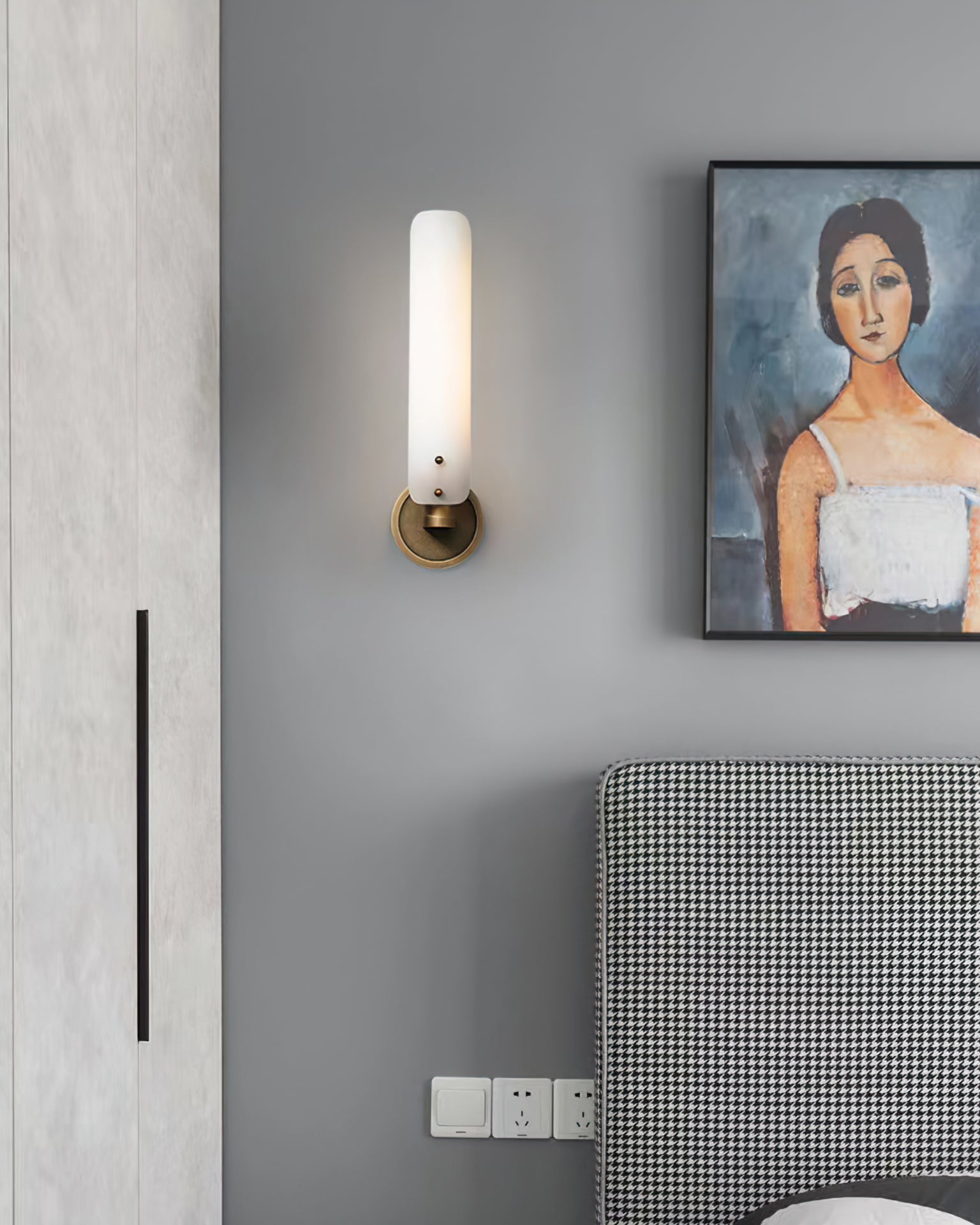 Chesterfield Vintage Lantern Wall Sconce