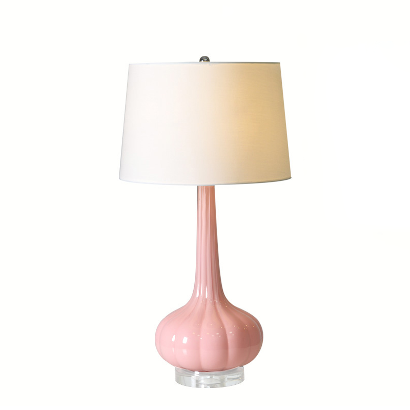 RAVENHALL SLEEK SILHOUETTE TABLE LUMINAIRE