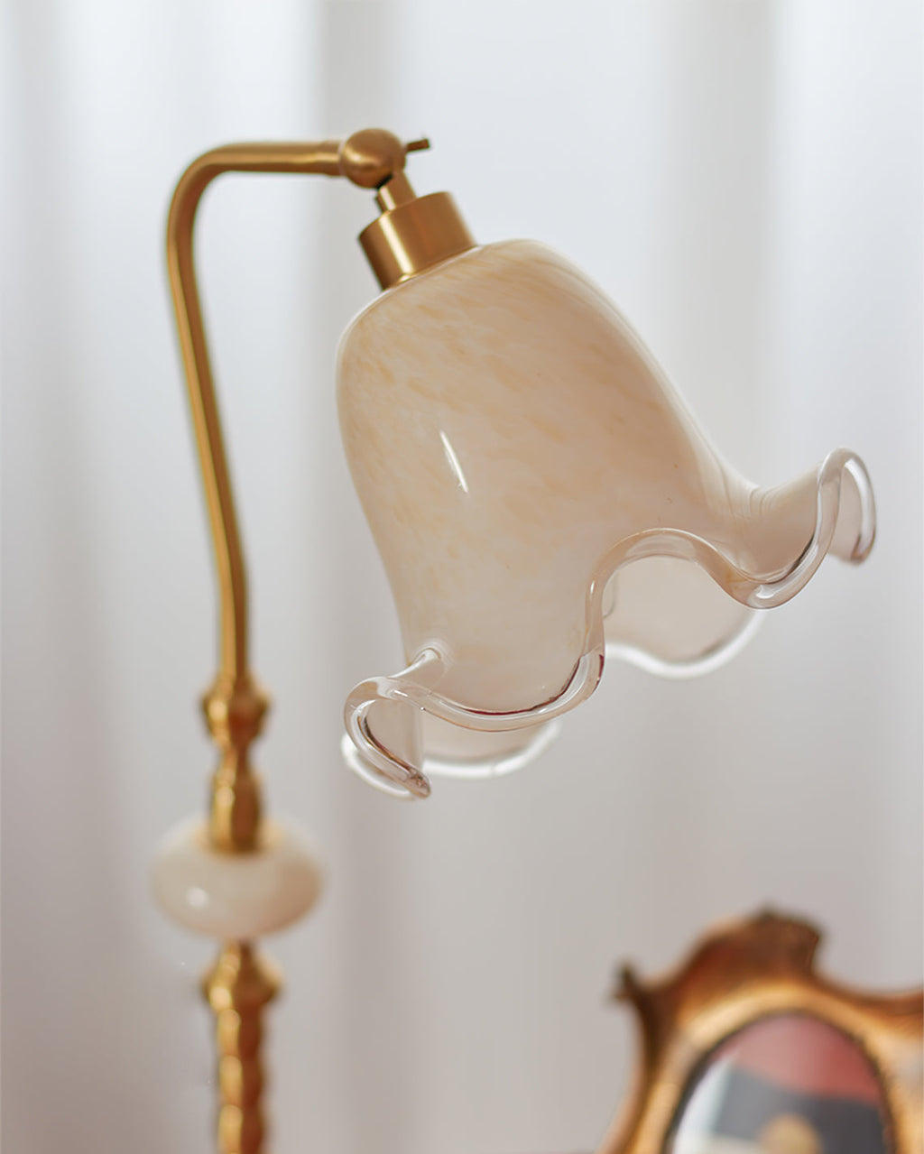 WINTHORPE ARTISANAL GLAZED TABLE LIGHT