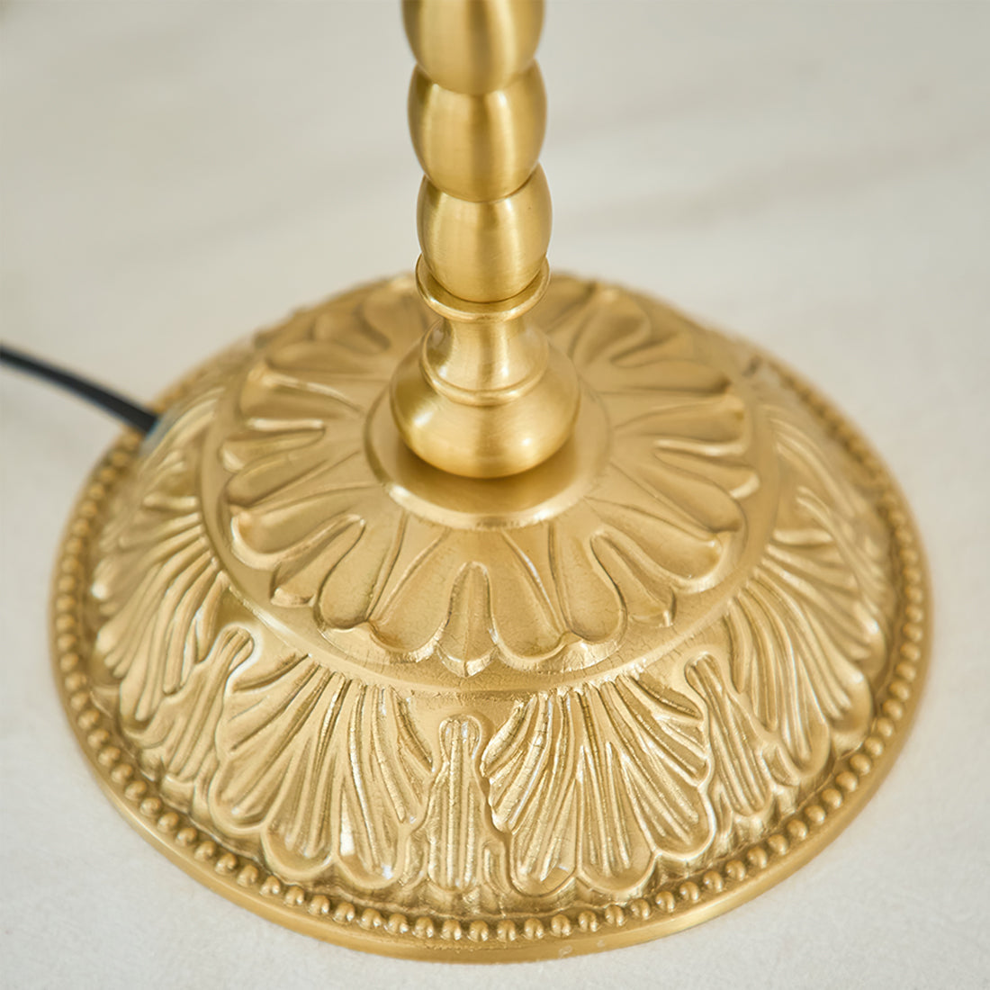WINTHORPE ARTISANAL GLAZED TABLE LIGHT