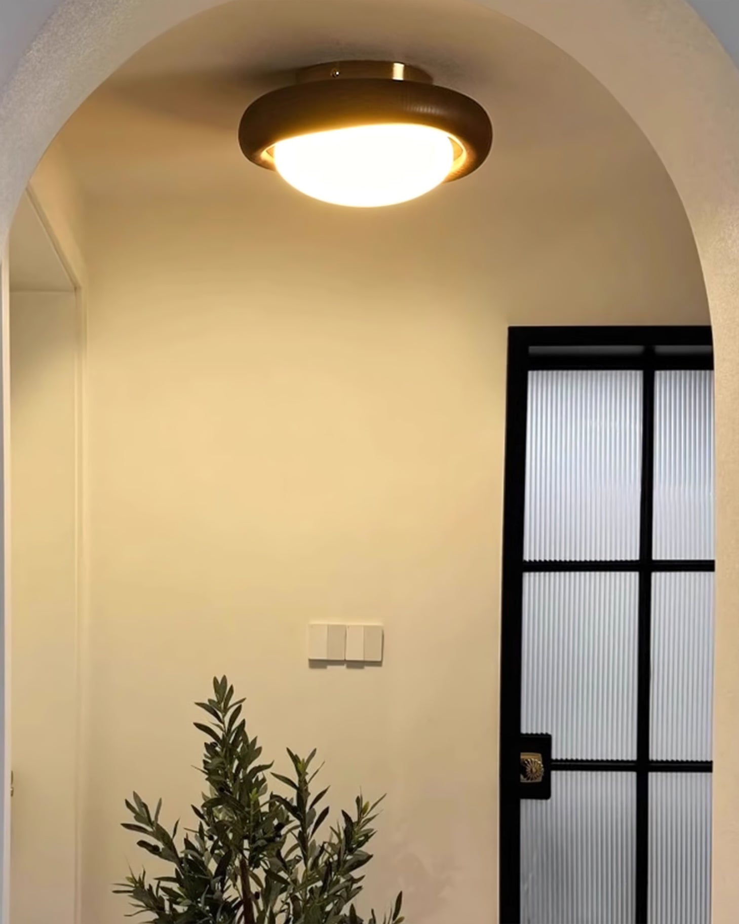 BEAUFORT HANGING GLOBE LIGHT